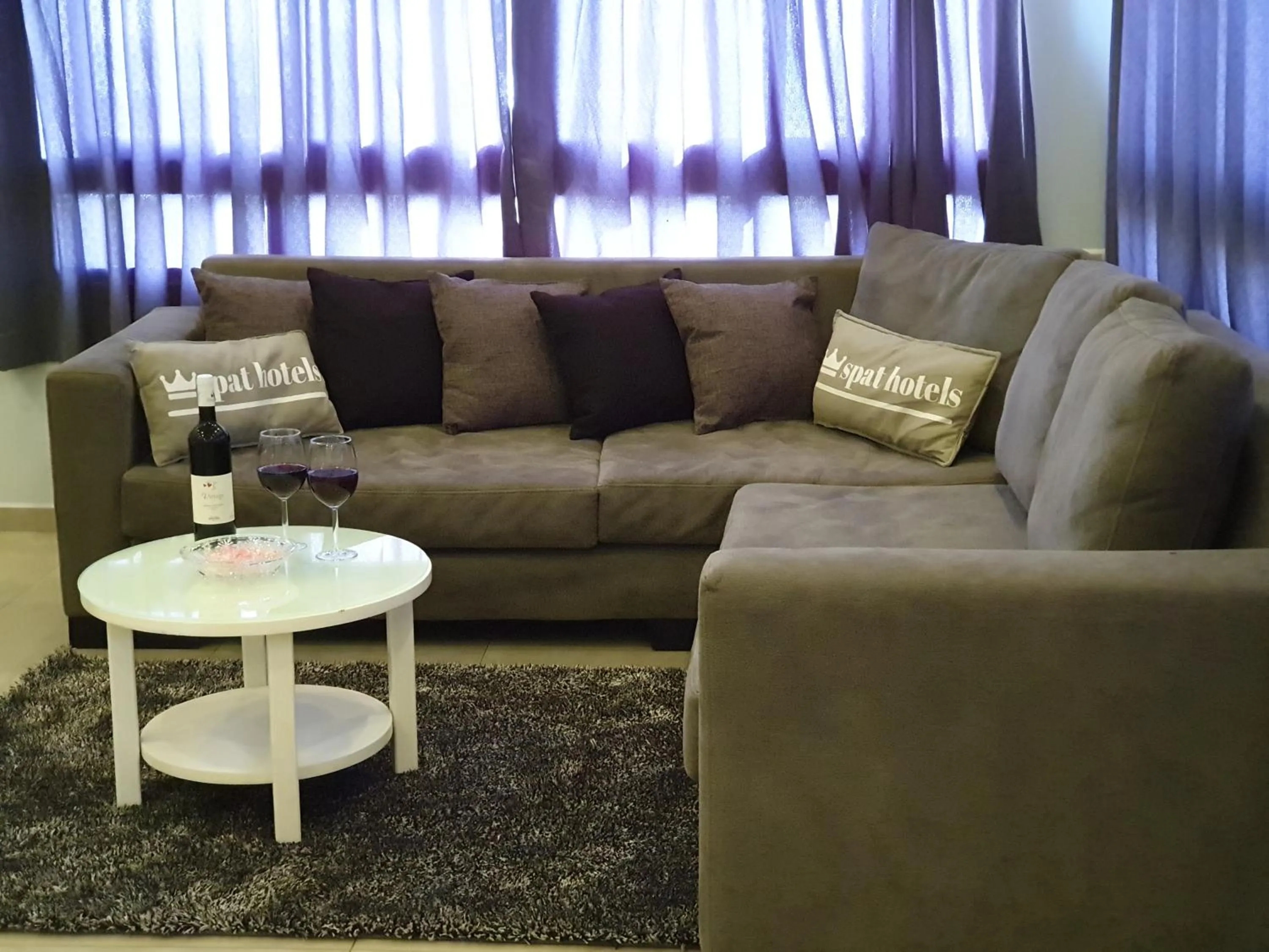 Photo of the whole room in Spat Hotel Ashdod