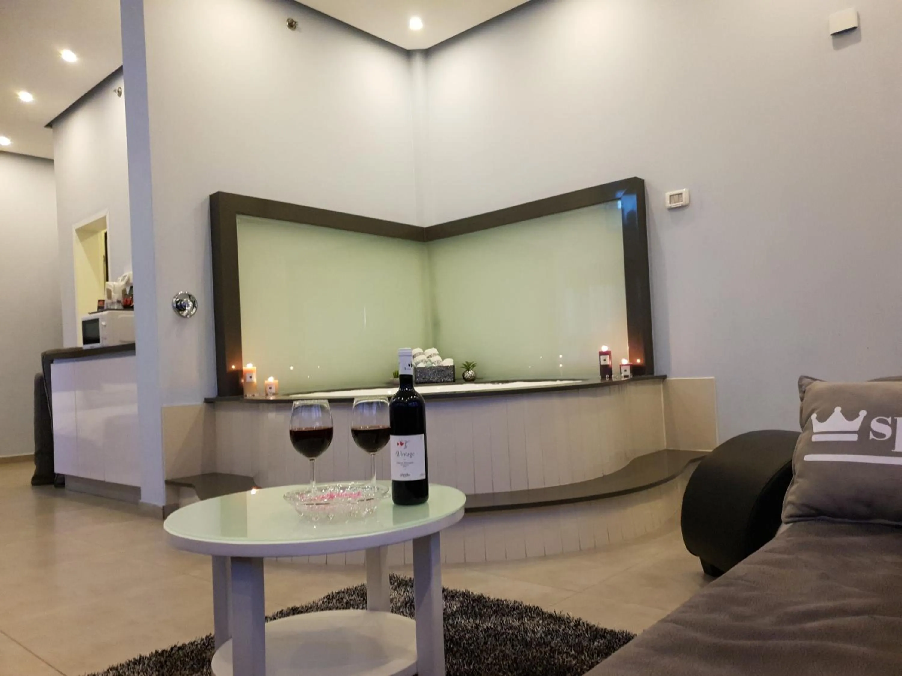 Photo of the whole room in Spat Hotel Ashdod