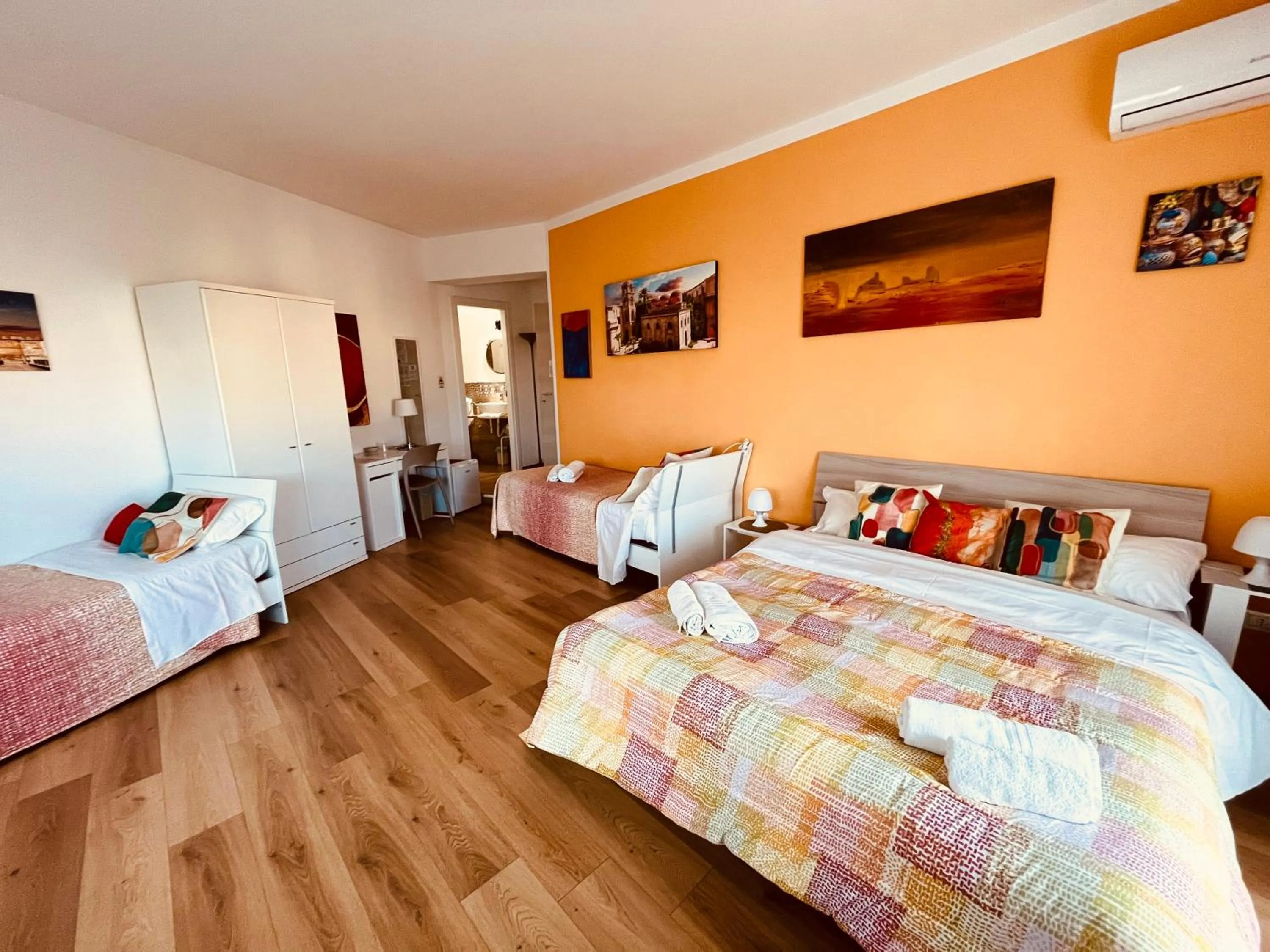 Bed in LeAlbe di Sicilia