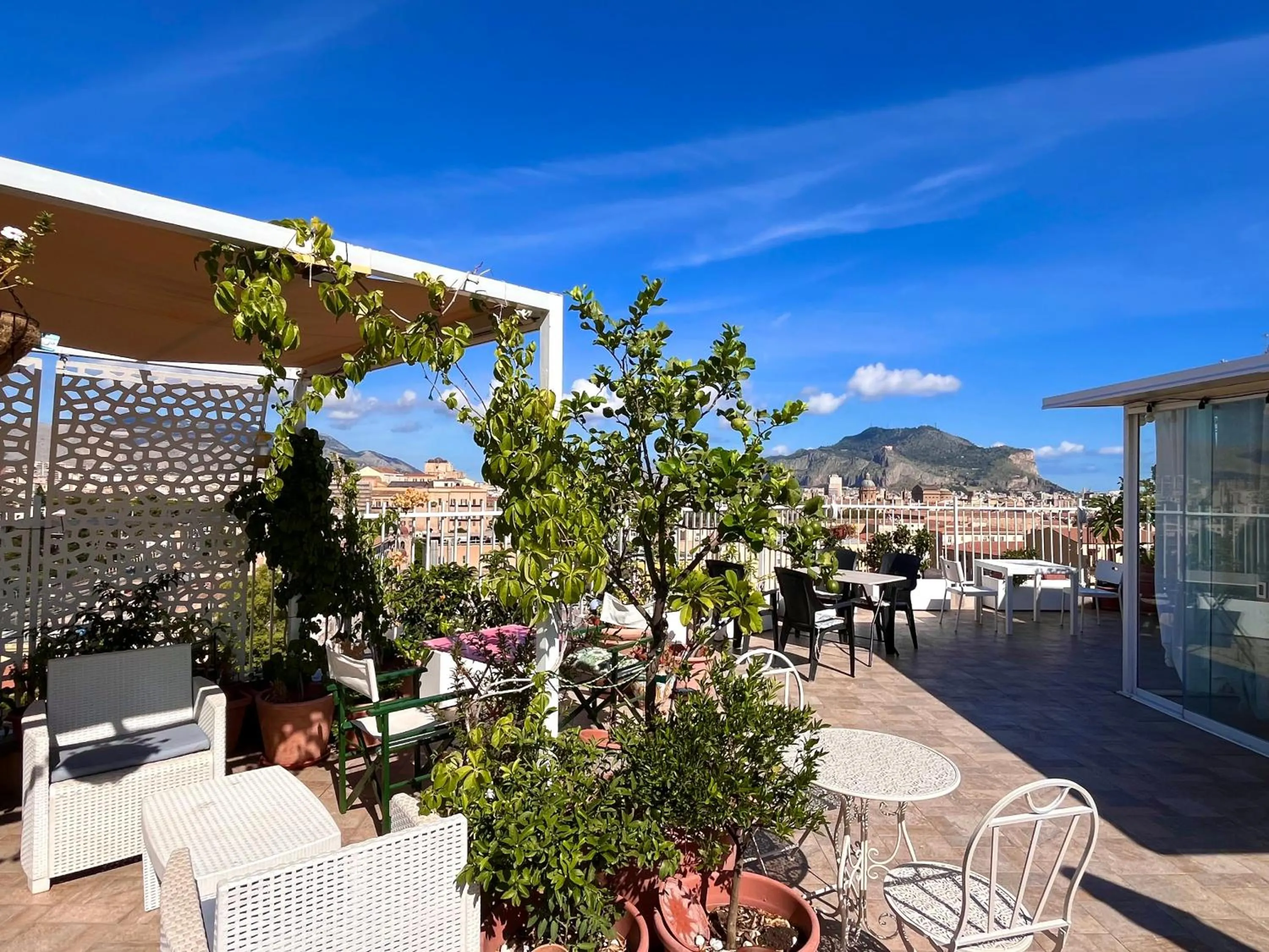 Balcony/Terrace in LeAlbe di Sicilia