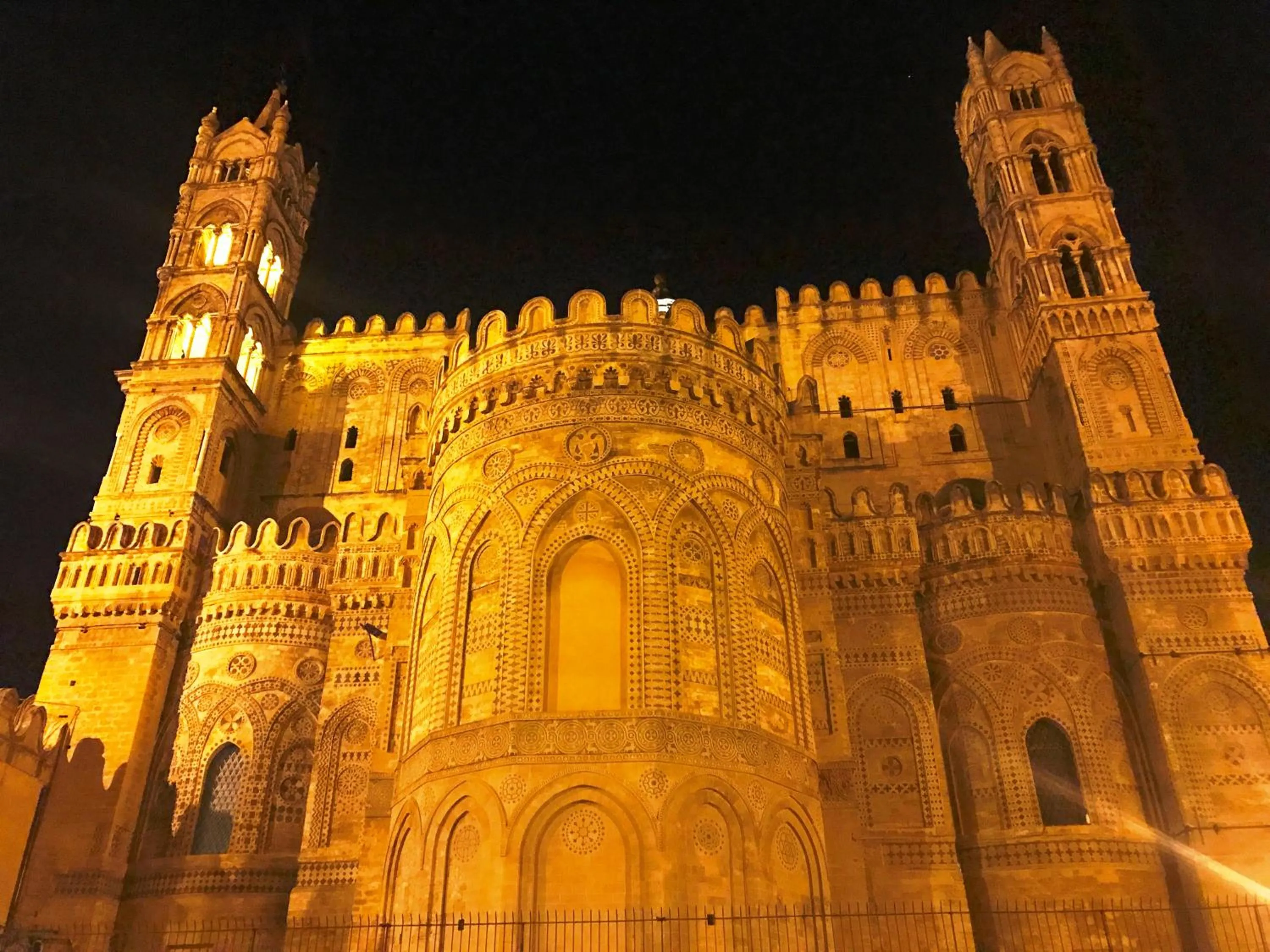 Nearby landmark in LeAlbe di Sicilia