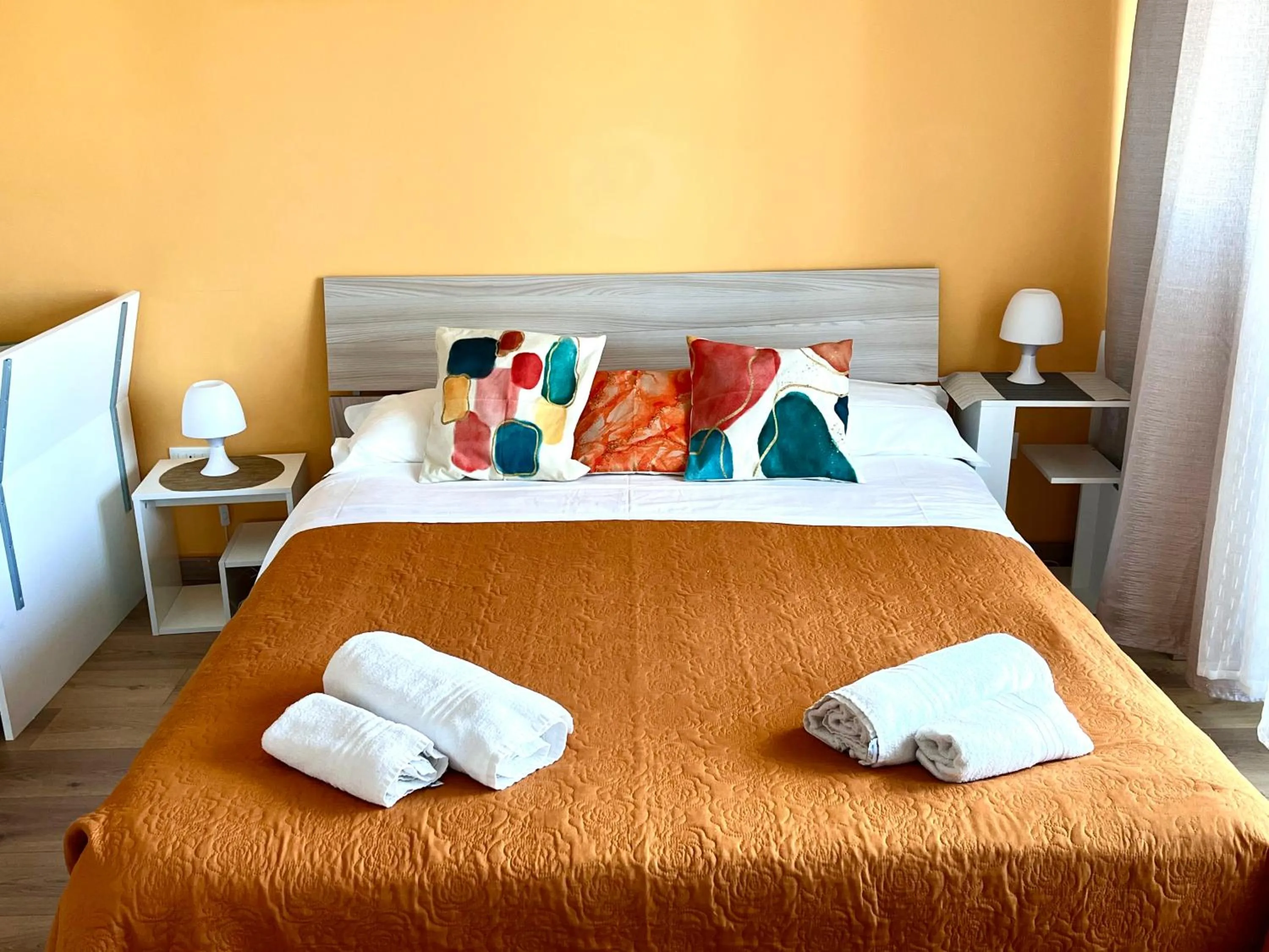 Bed in LeAlbe di Sicilia