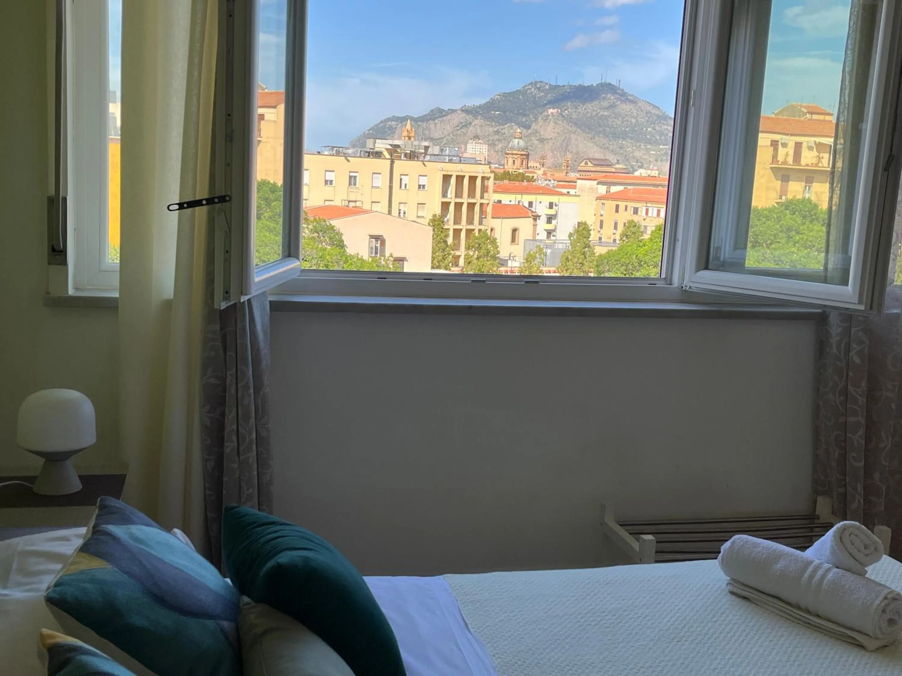 Natural landscape, Bed in LeAlbe di Sicilia