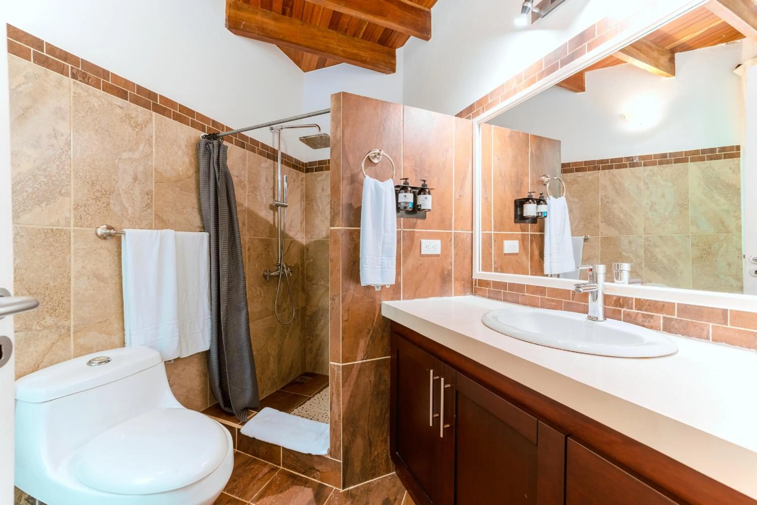 Bathroom in Lomas del Caribe