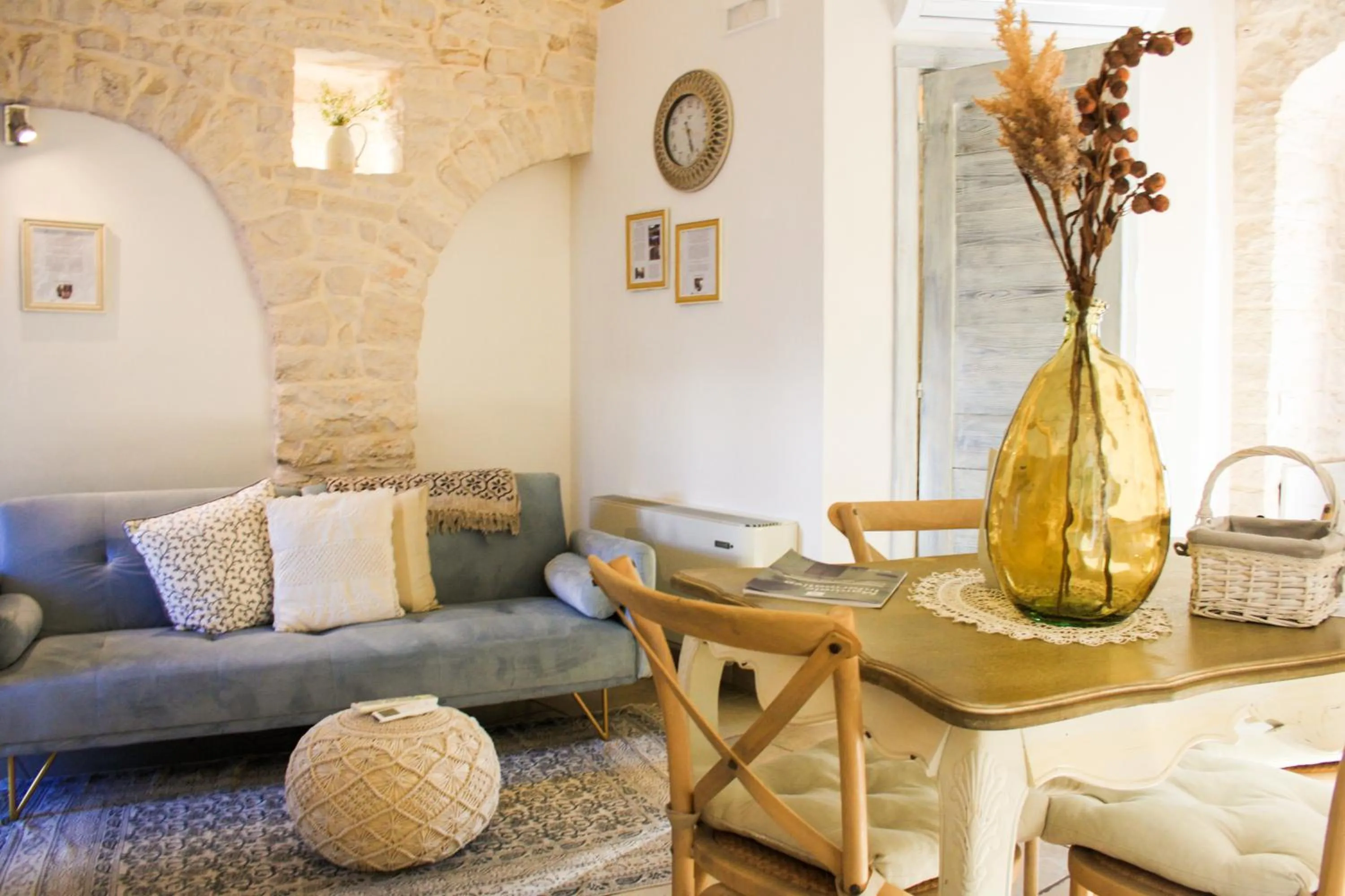 Living room in EnjoyTrulli - Unesco Site