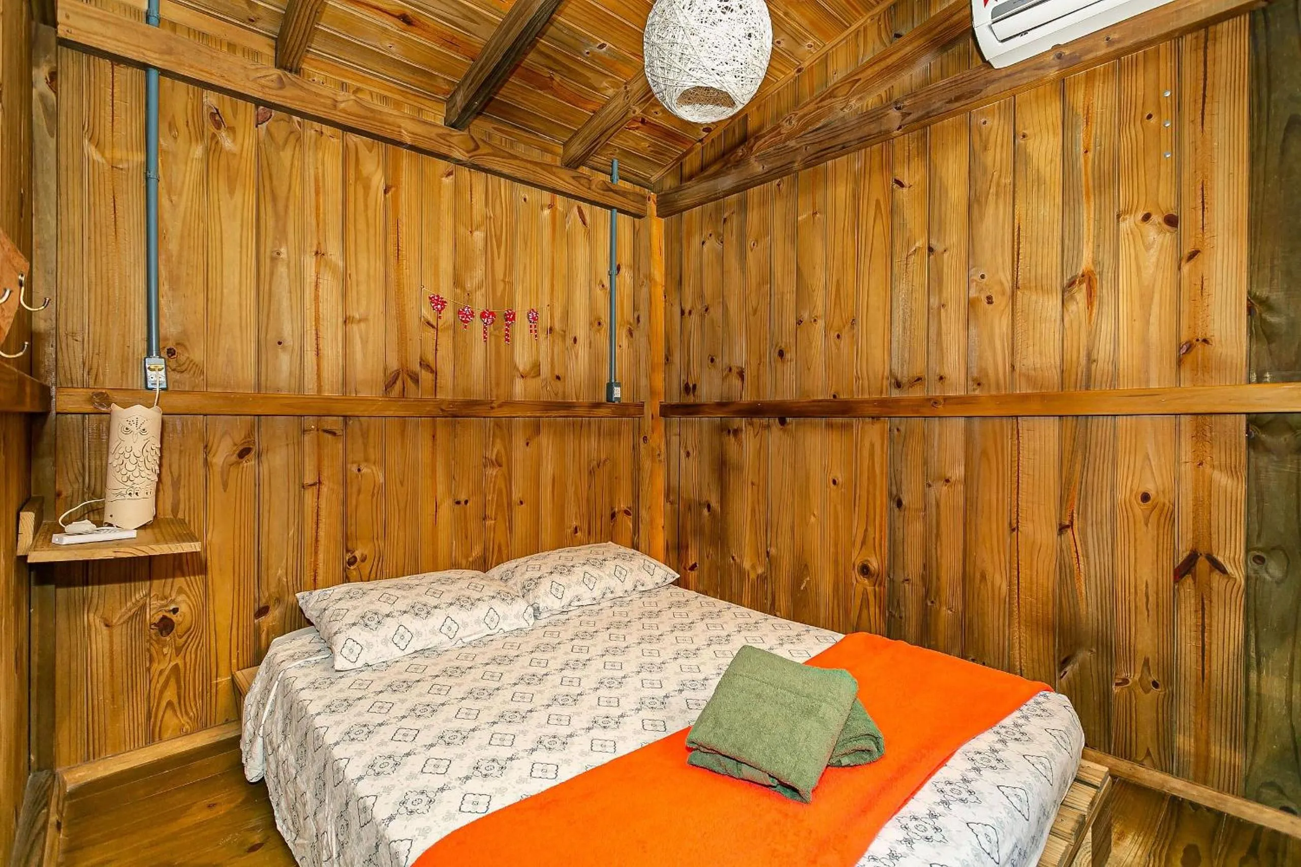 Photo of the whole room, Bed in Moradas do Vale Praia do Rosa