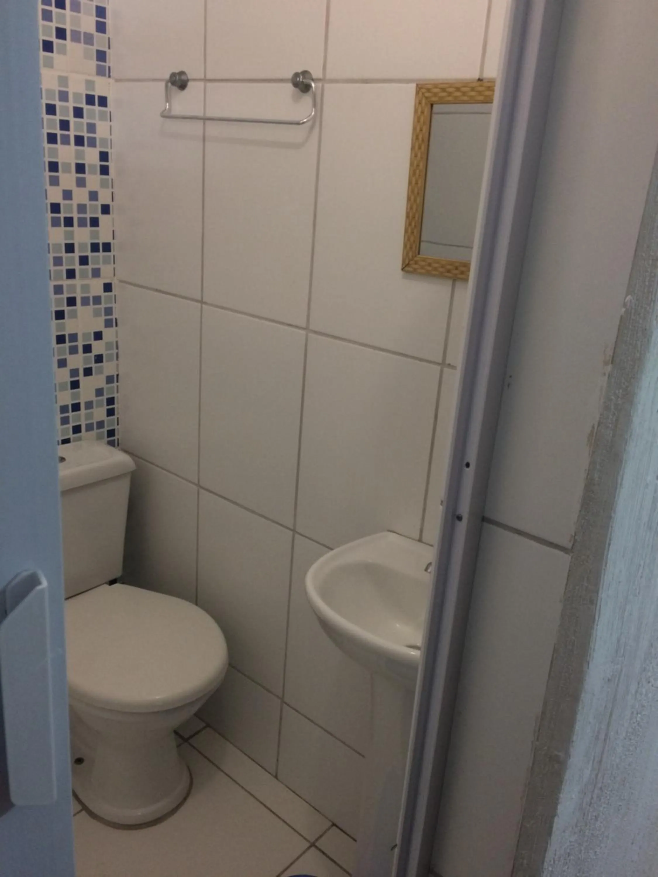 Bathroom in Kitchenette Charmosa no Itagua