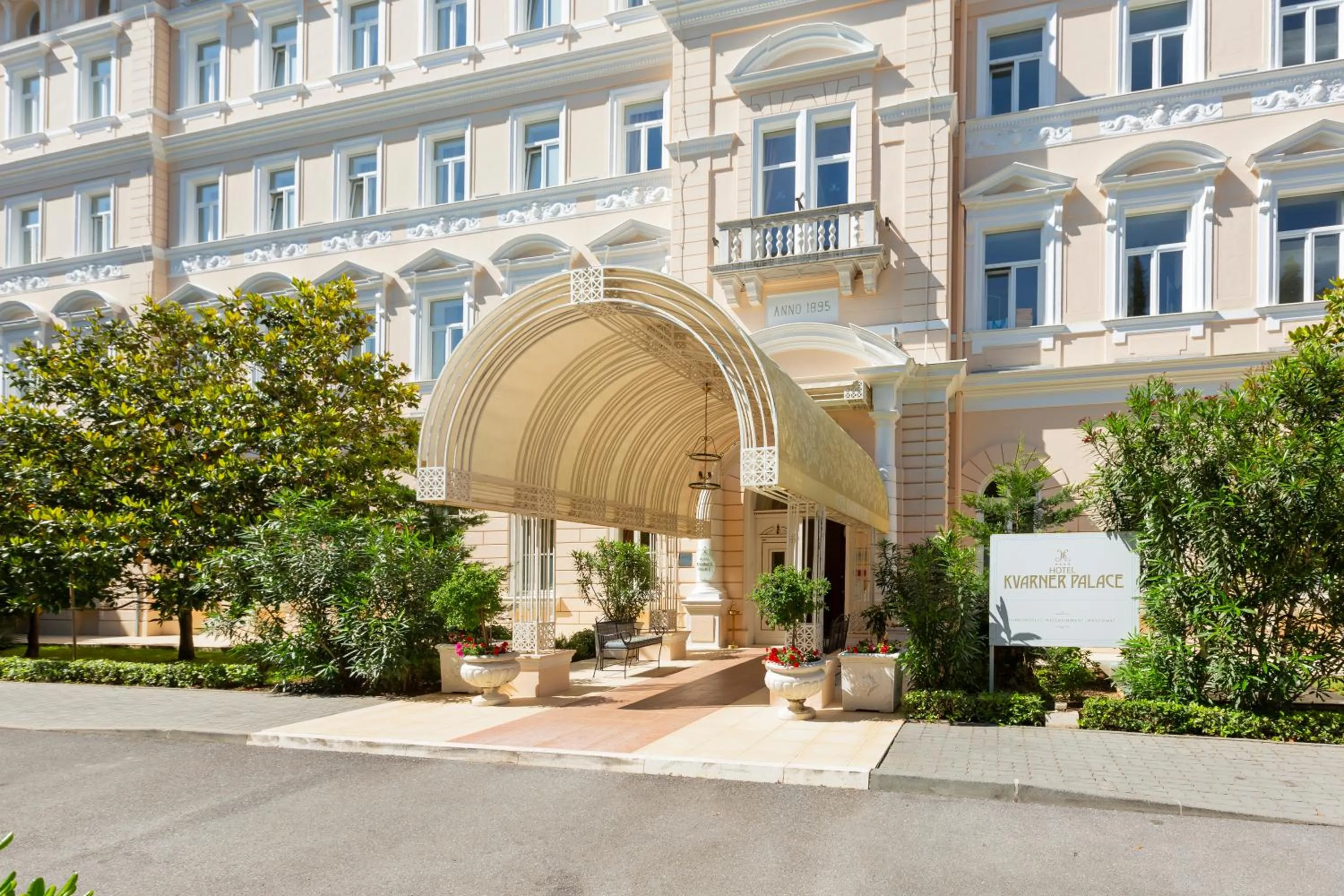 Property building in Hotel Kvarner Palace