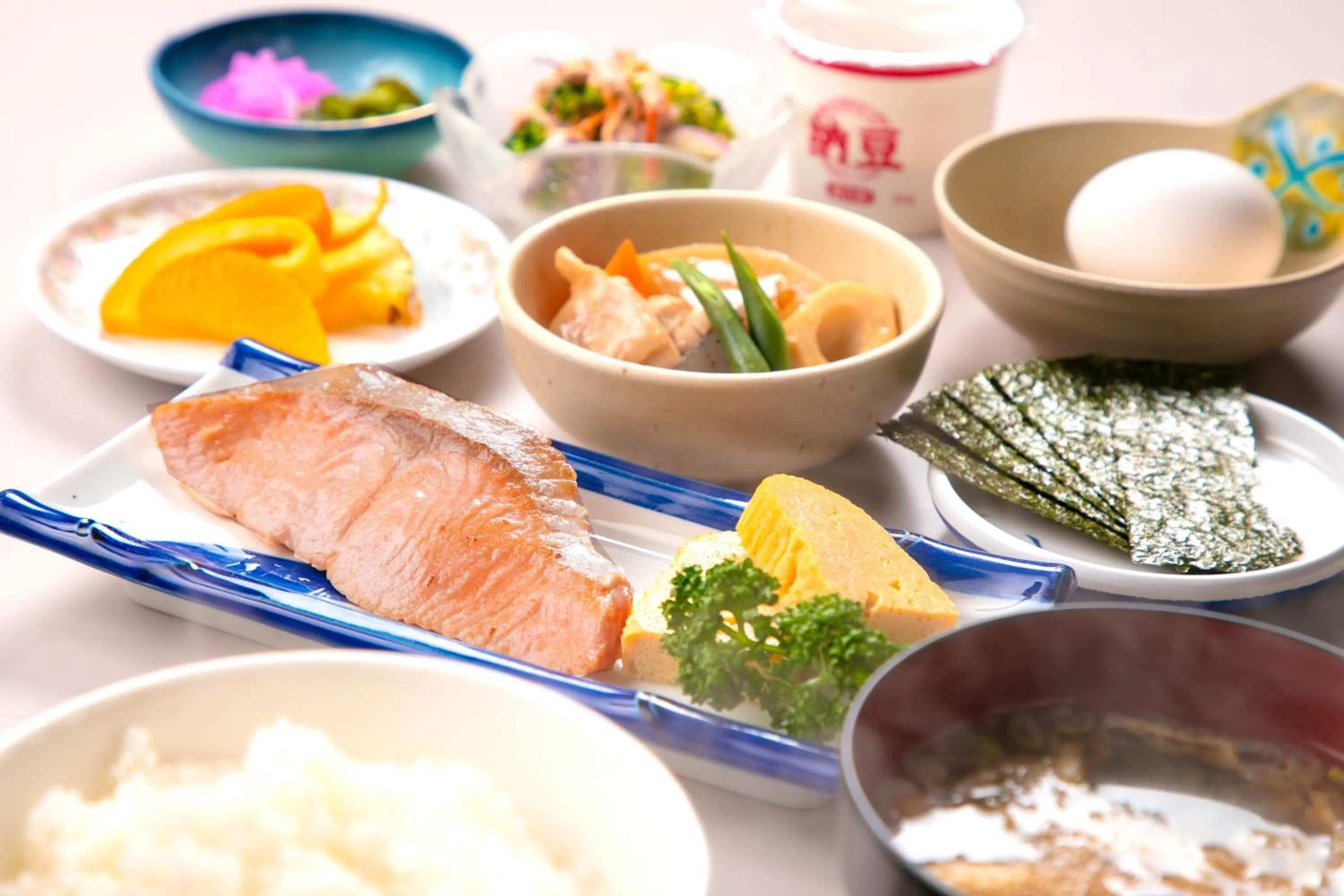 Breakfast in Hotel New Green