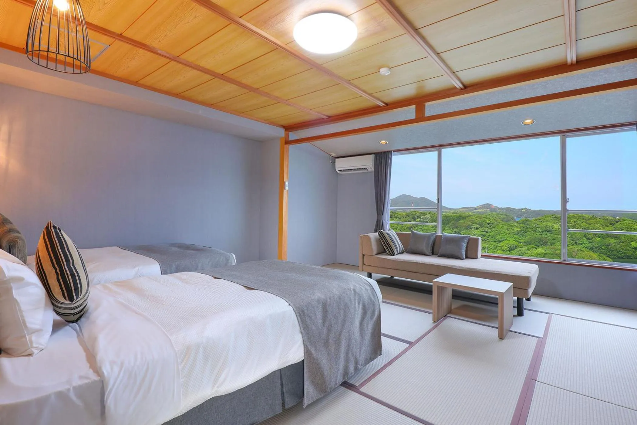 Bed in Ooedo Onsen Monogatari Premium Iseshima