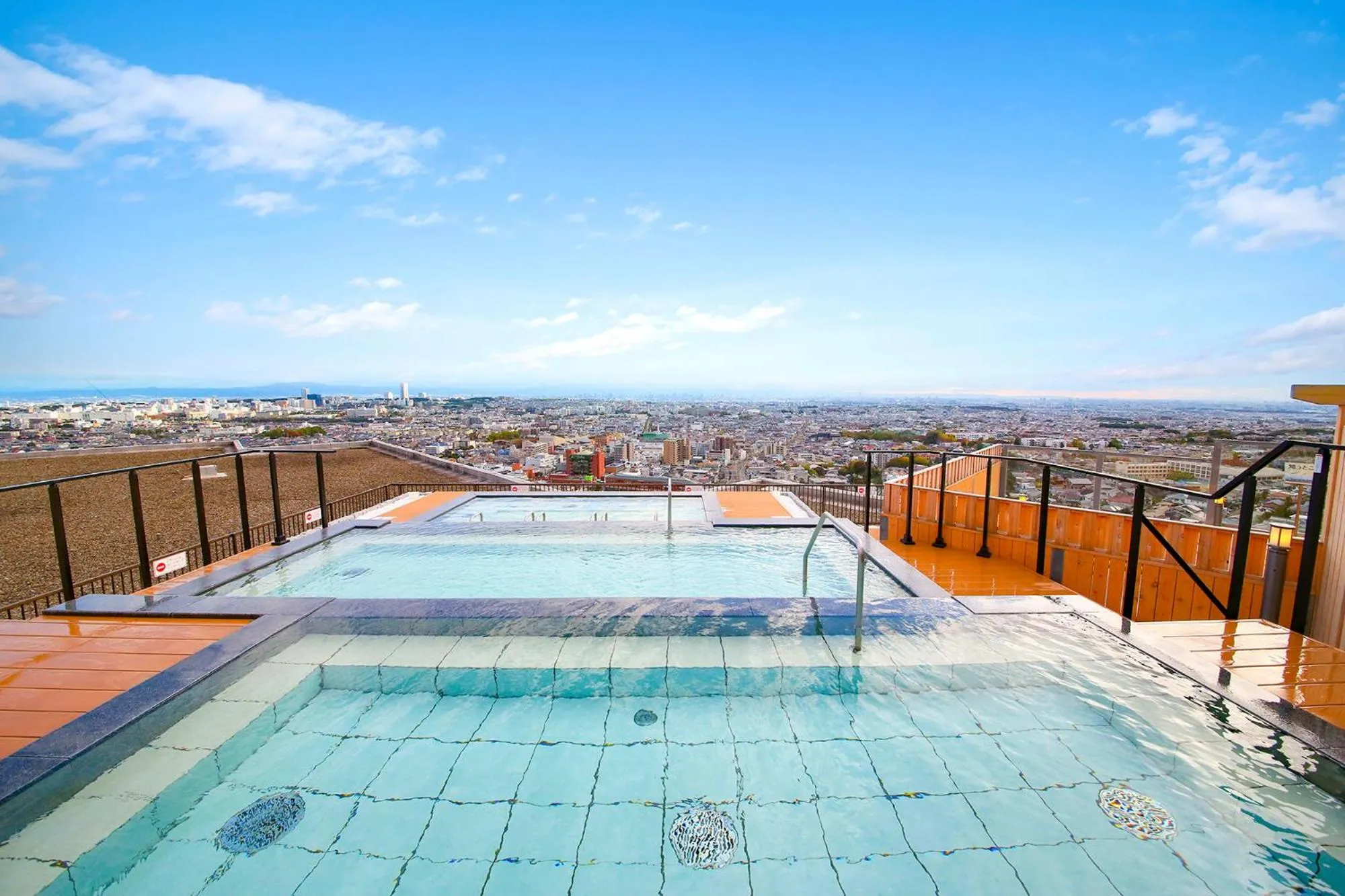 Open Air Bath in Ooedo Onsen Monogatari Minoh Kanko Hotel