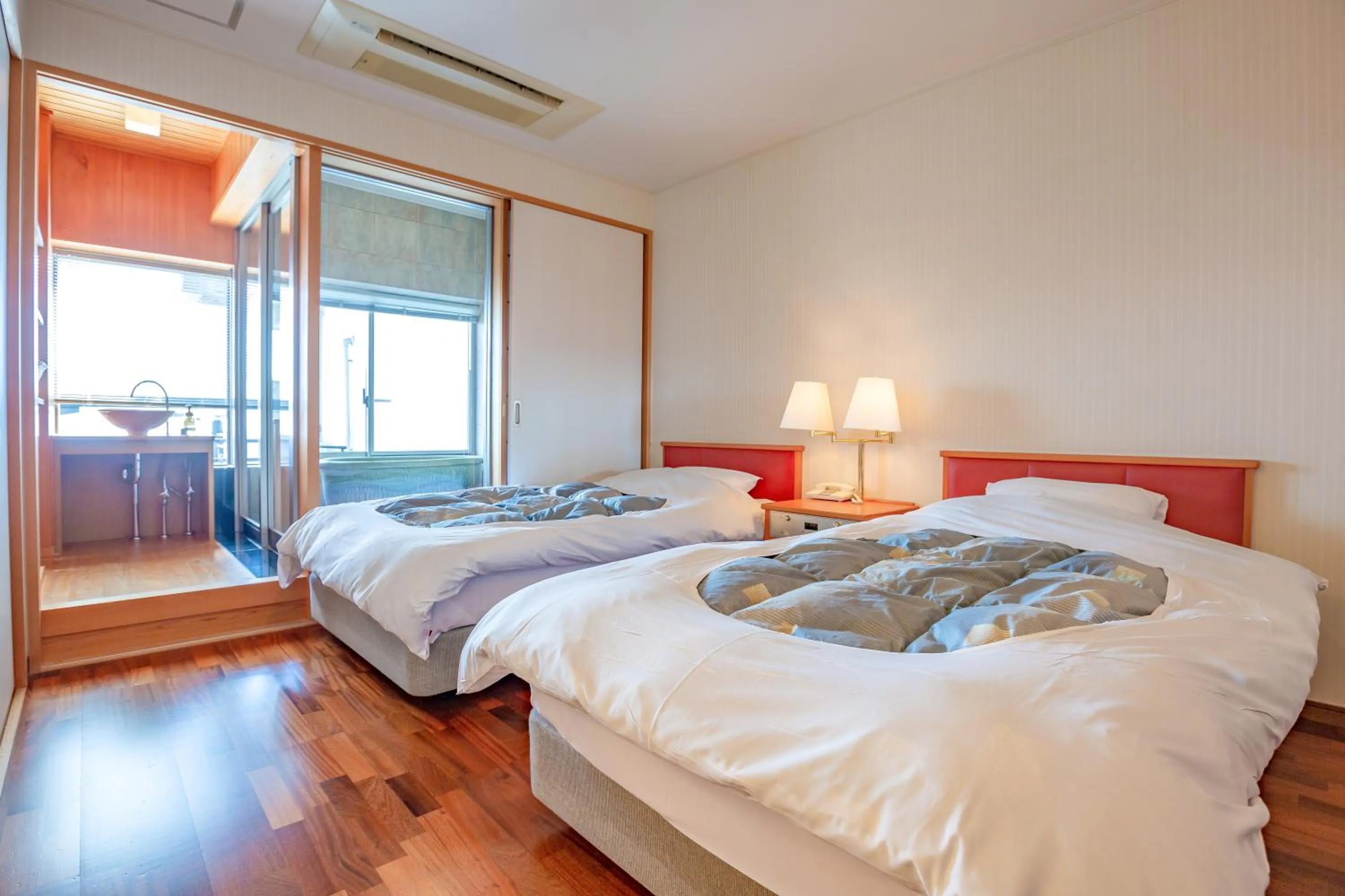 Photo of the whole room in Ooedo Onsen Monogatari Minoh Kanko Hotel