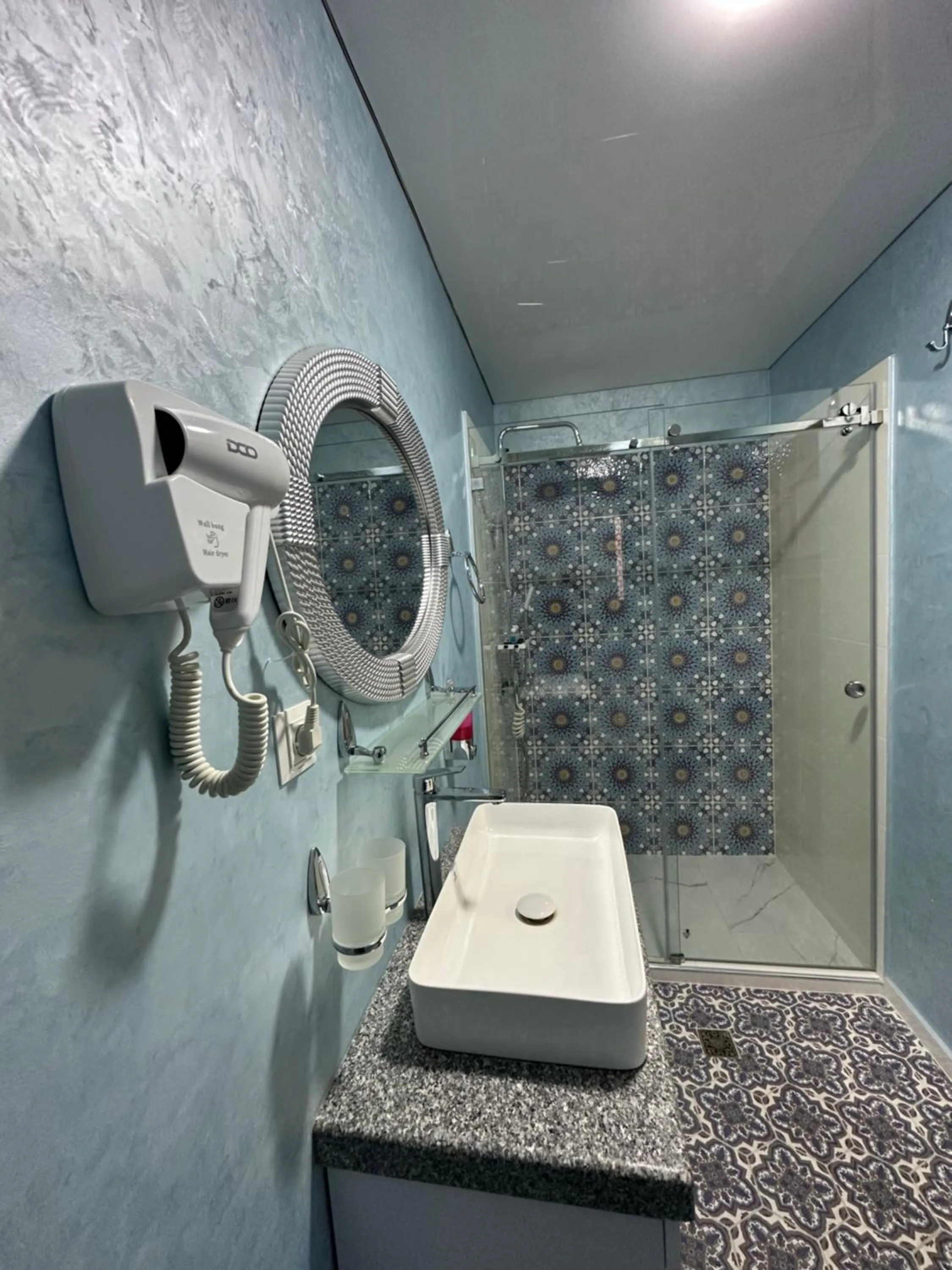 Bathroom in Rizo Boutique