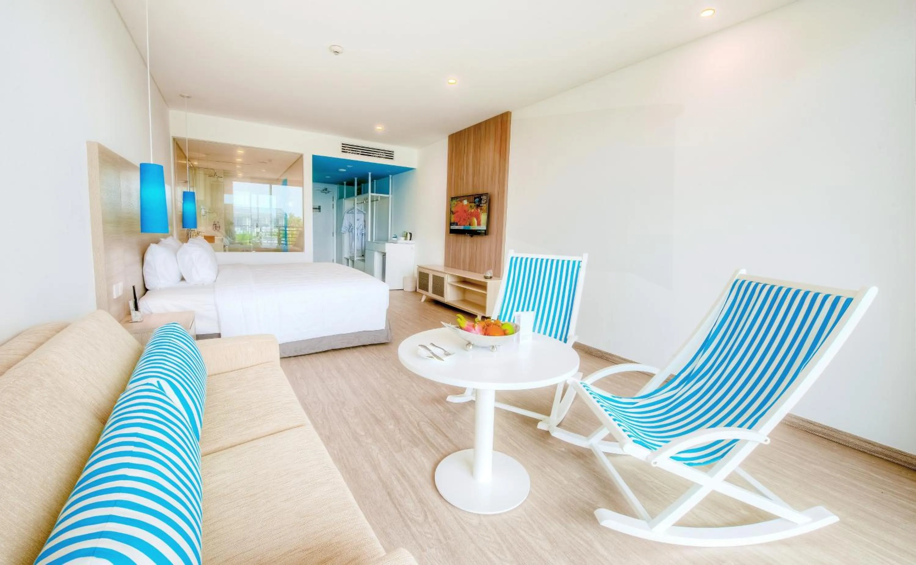Bathroom, Bed in SOL by Meliá Phu Quoc