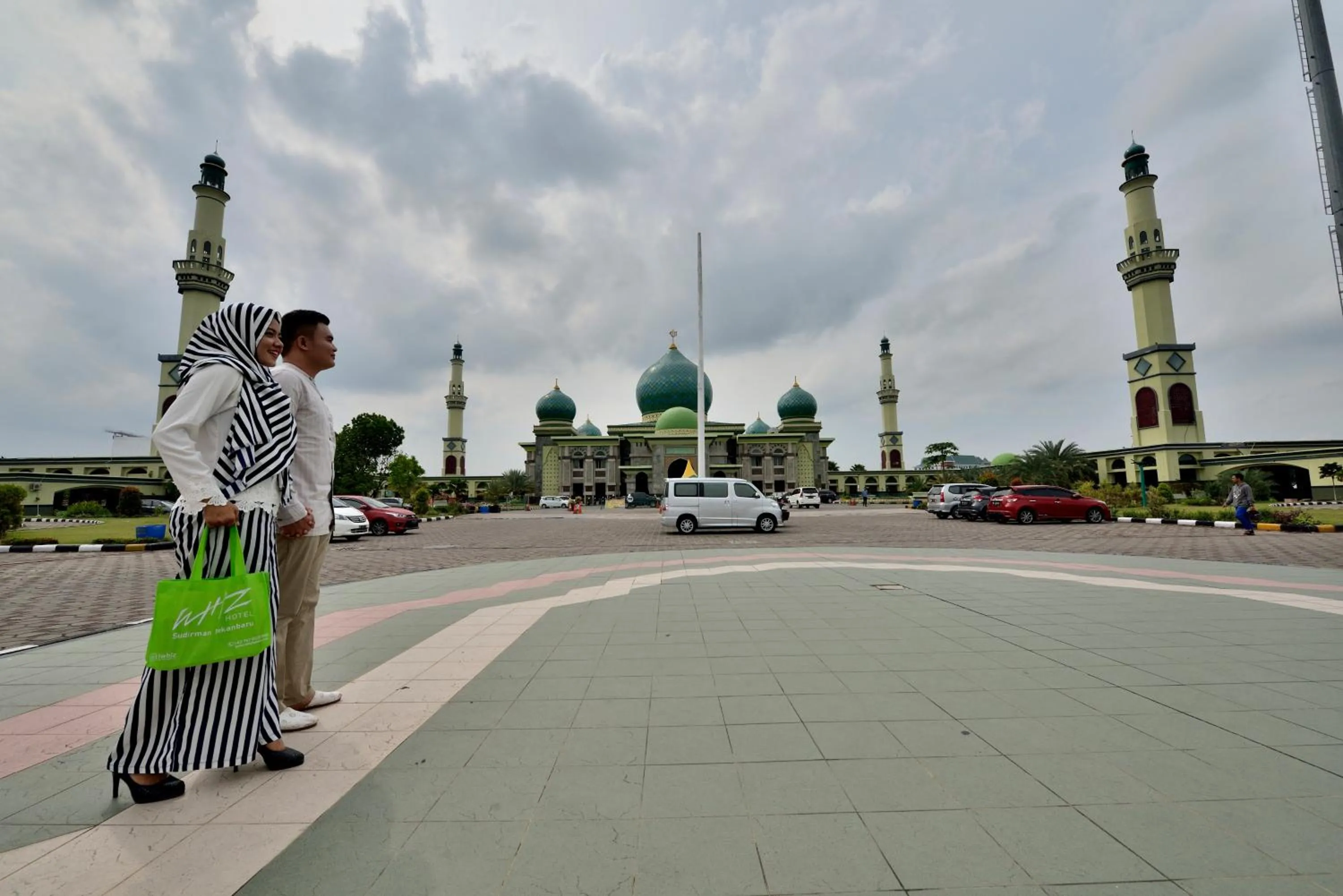 People in Whiz Prime Hotel Sudirman Pekanbaru