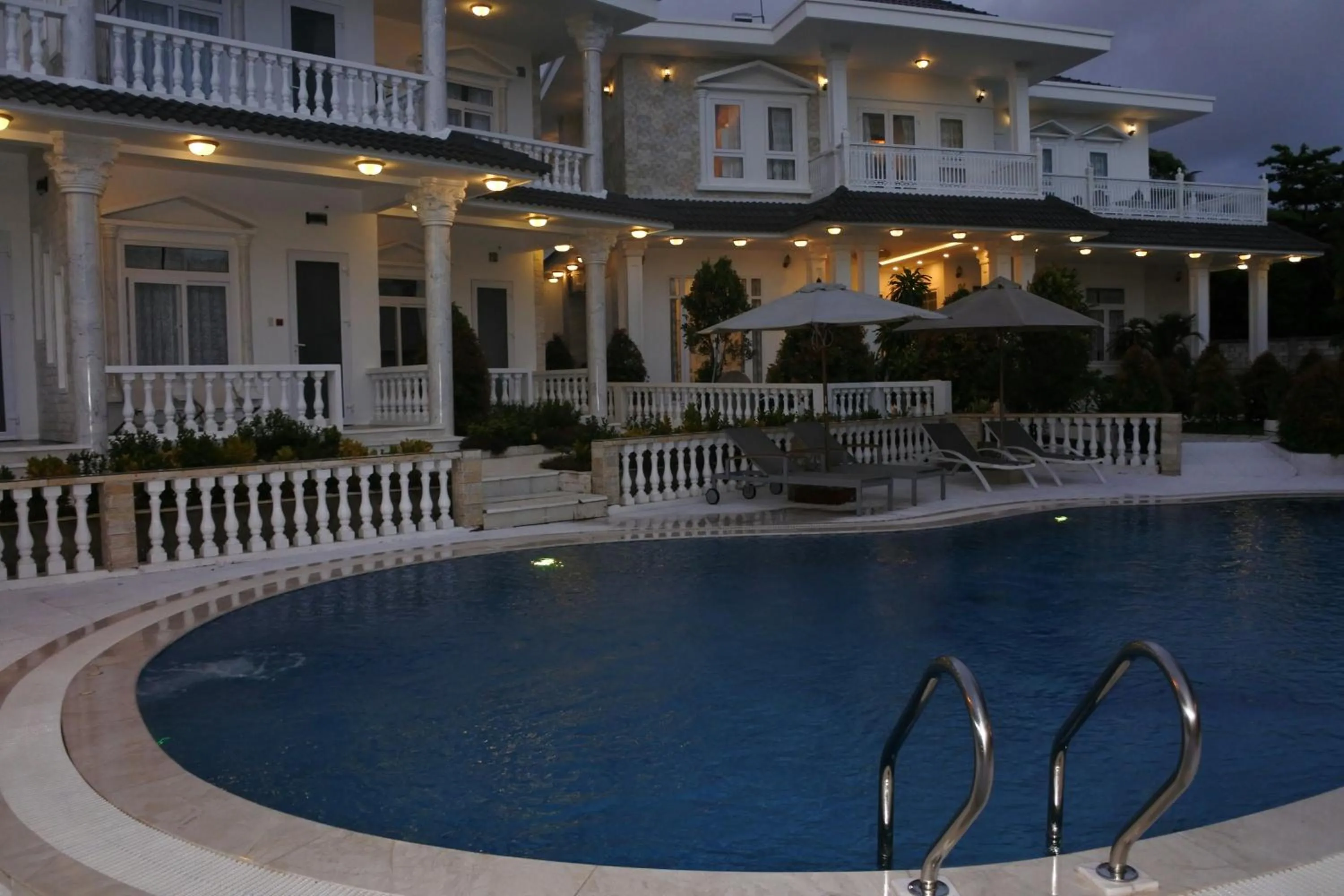 Night in Godiva Villa Phu Quoc