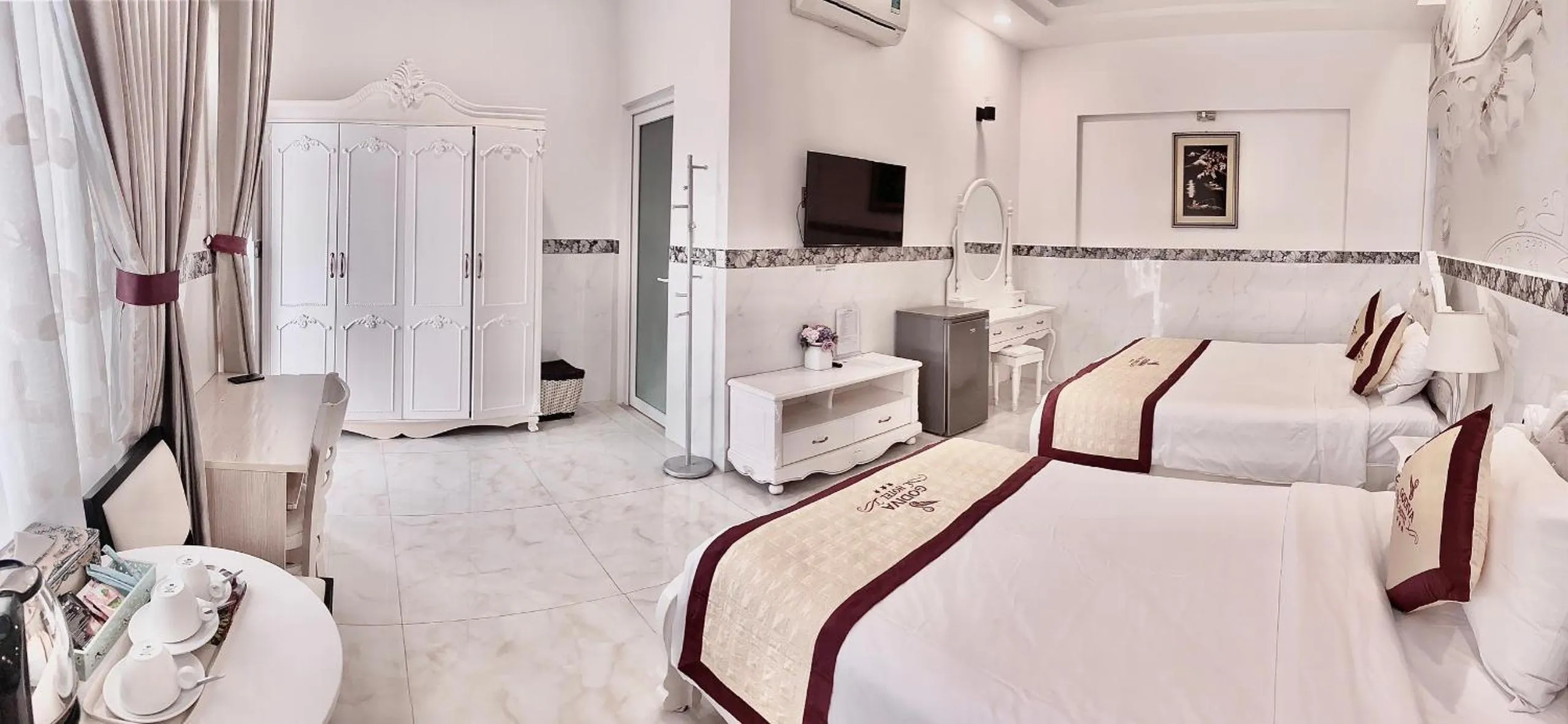 Photo of the whole room, Bed in Godiva Villa Phu Quoc