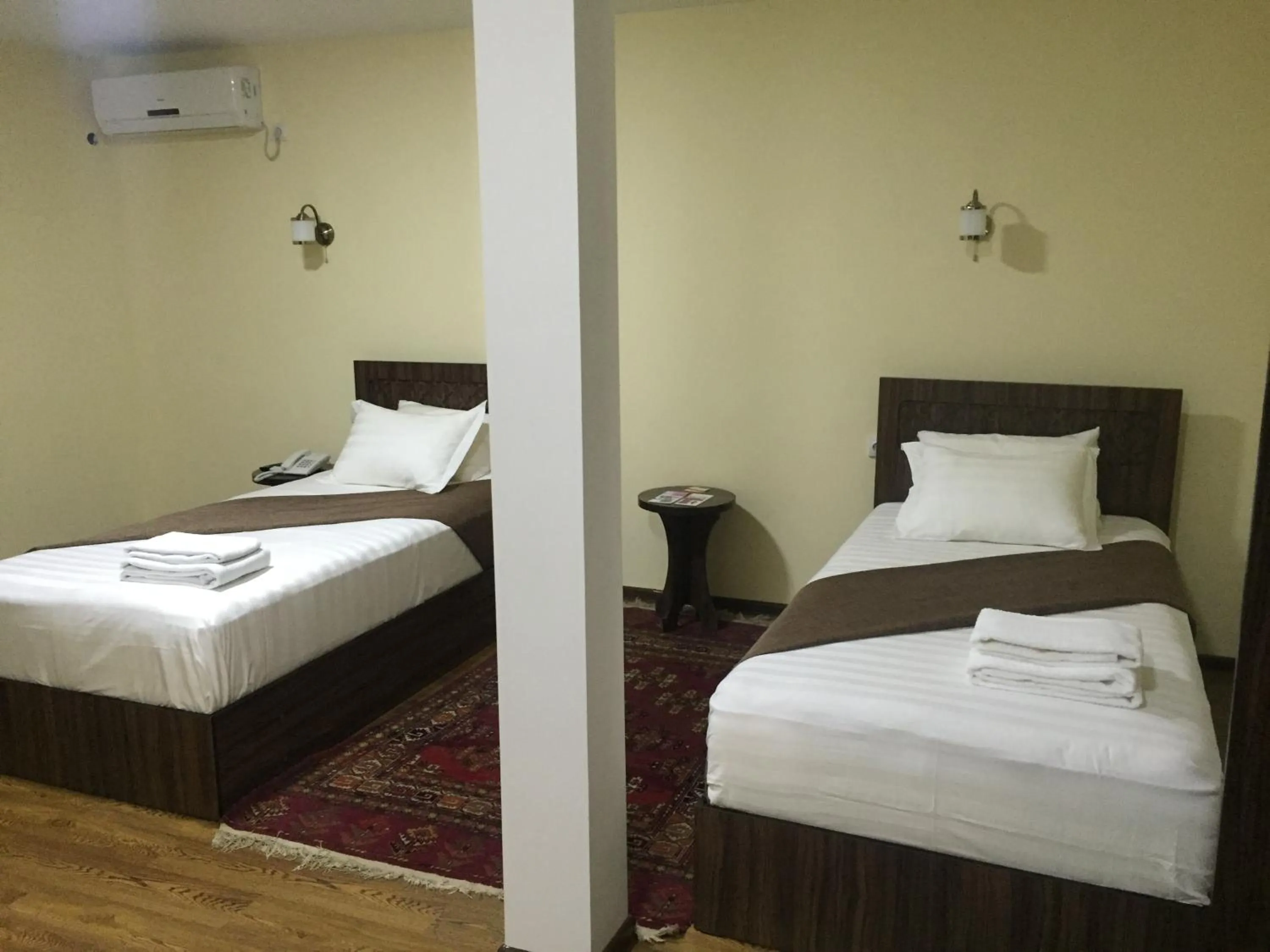 Superior Twin Room - single occupancy in Jipek Joli Inn