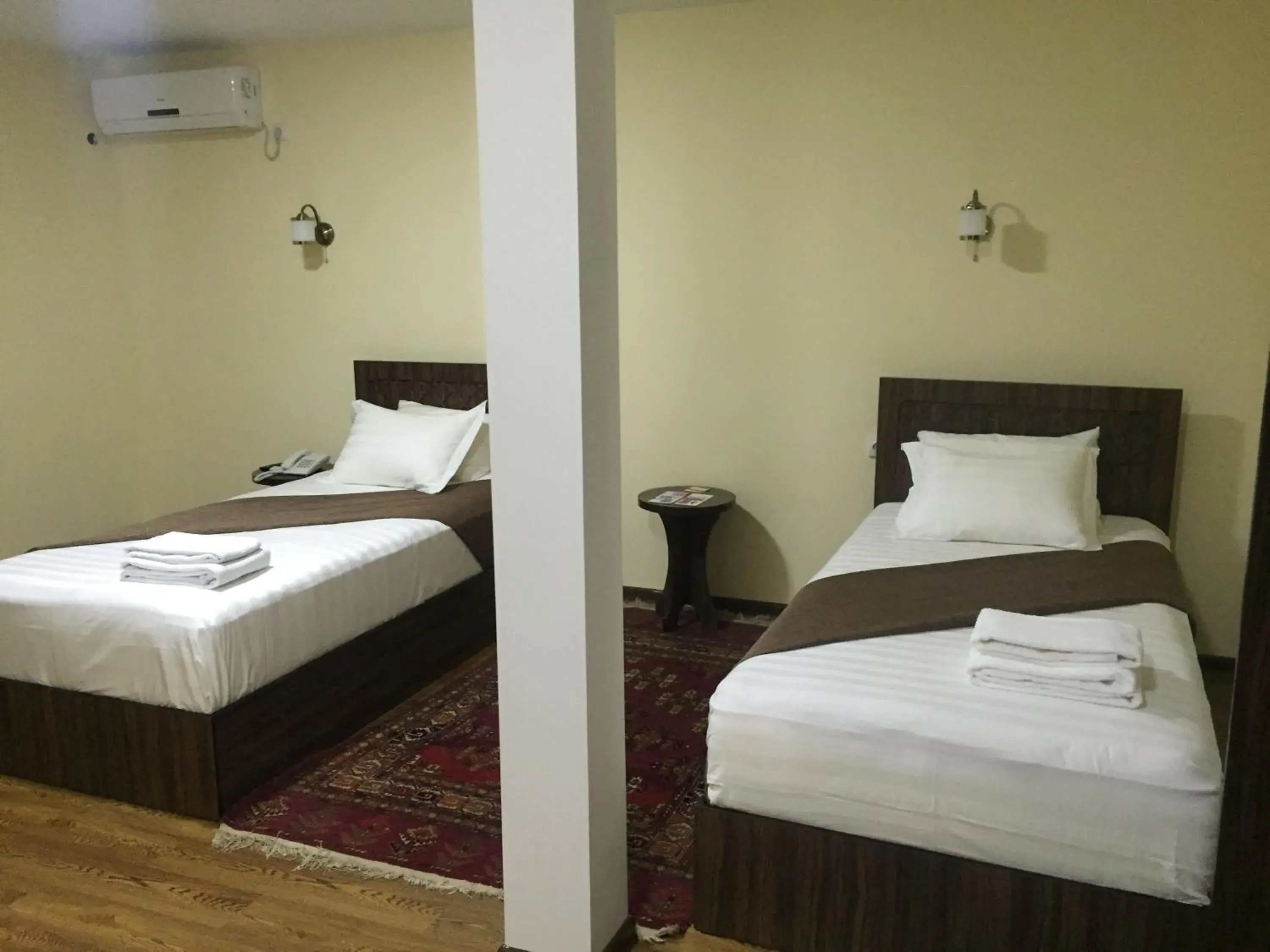 Superior Twin Room - single occupancy in Jipek Joli Inn Superior Twin Room - single occupancy in Jipek Joli Inn
