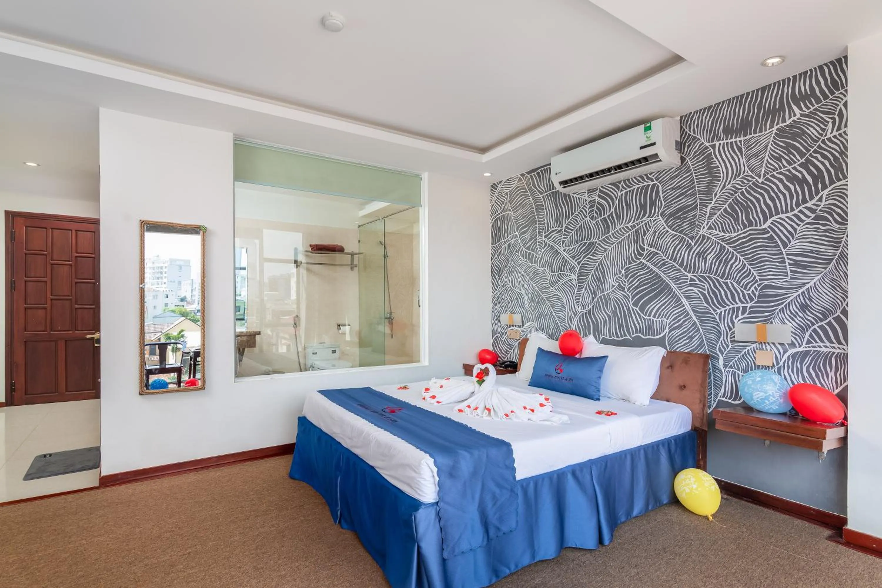 Photo of the whole room, Bed in Amona Hotel