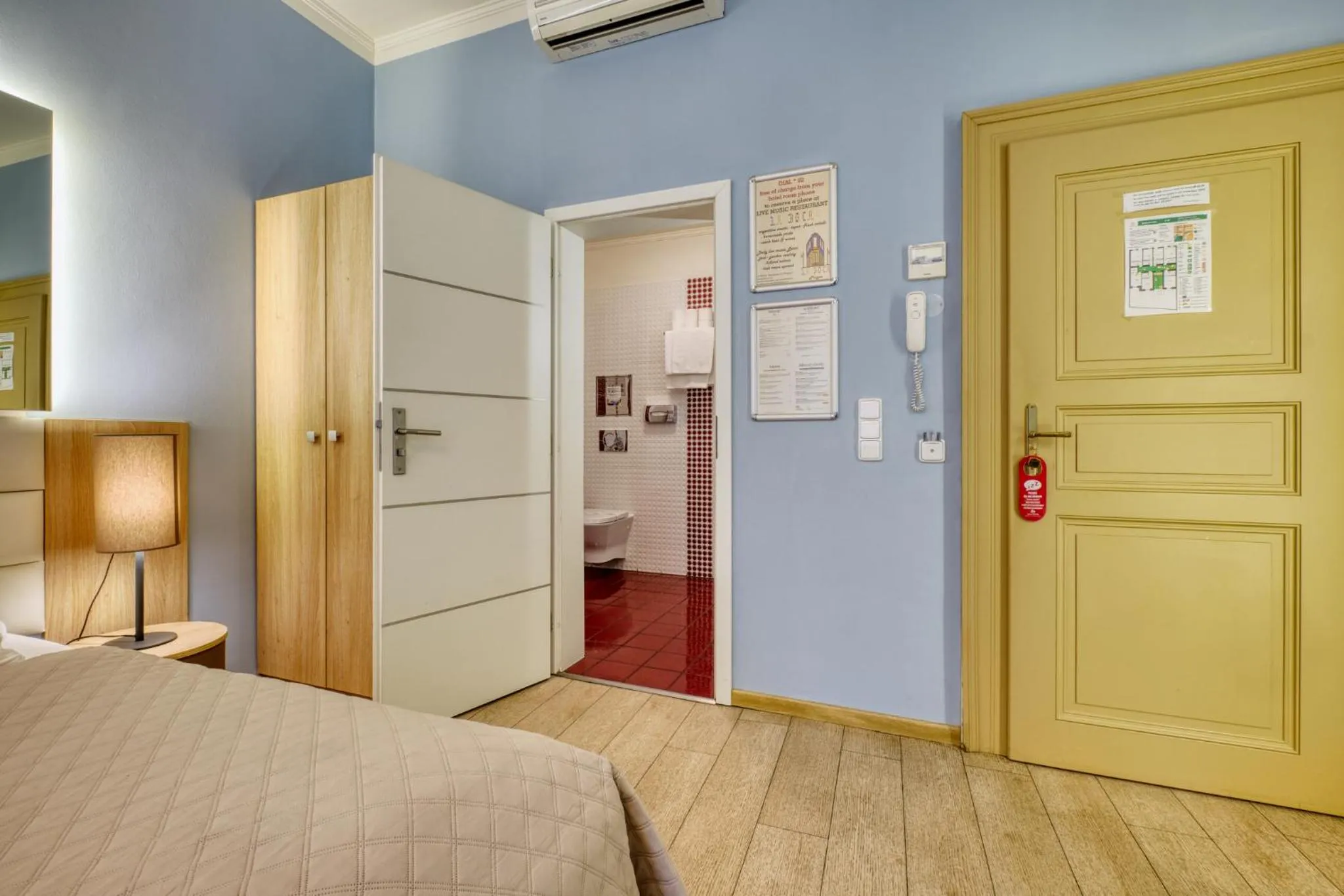 Bed in Salvator Boutique Hotel vegan-friendly