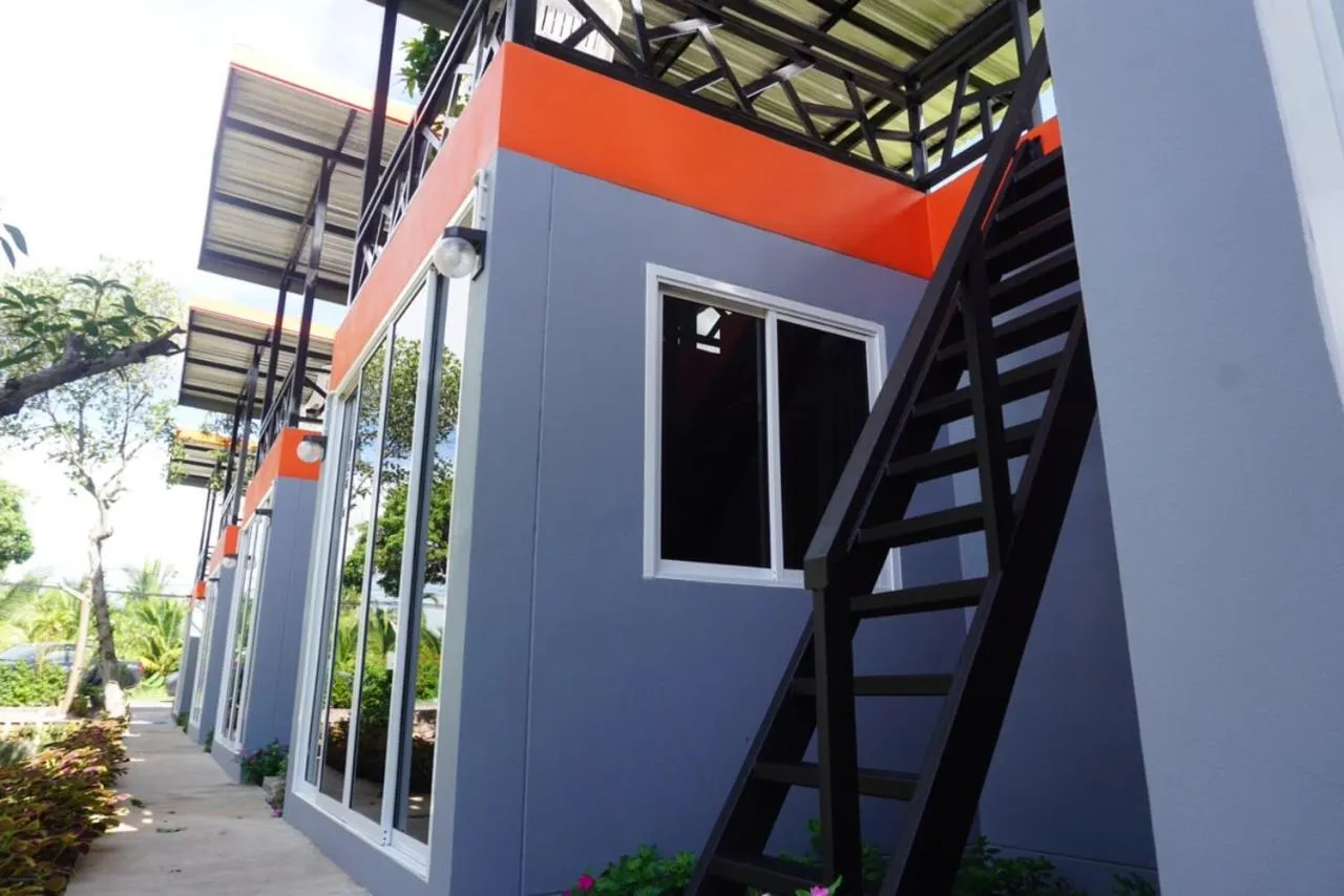 Property building in Meephawa Resort