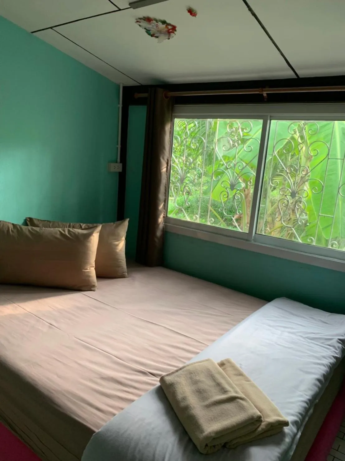 Bed in Meephawa Resort