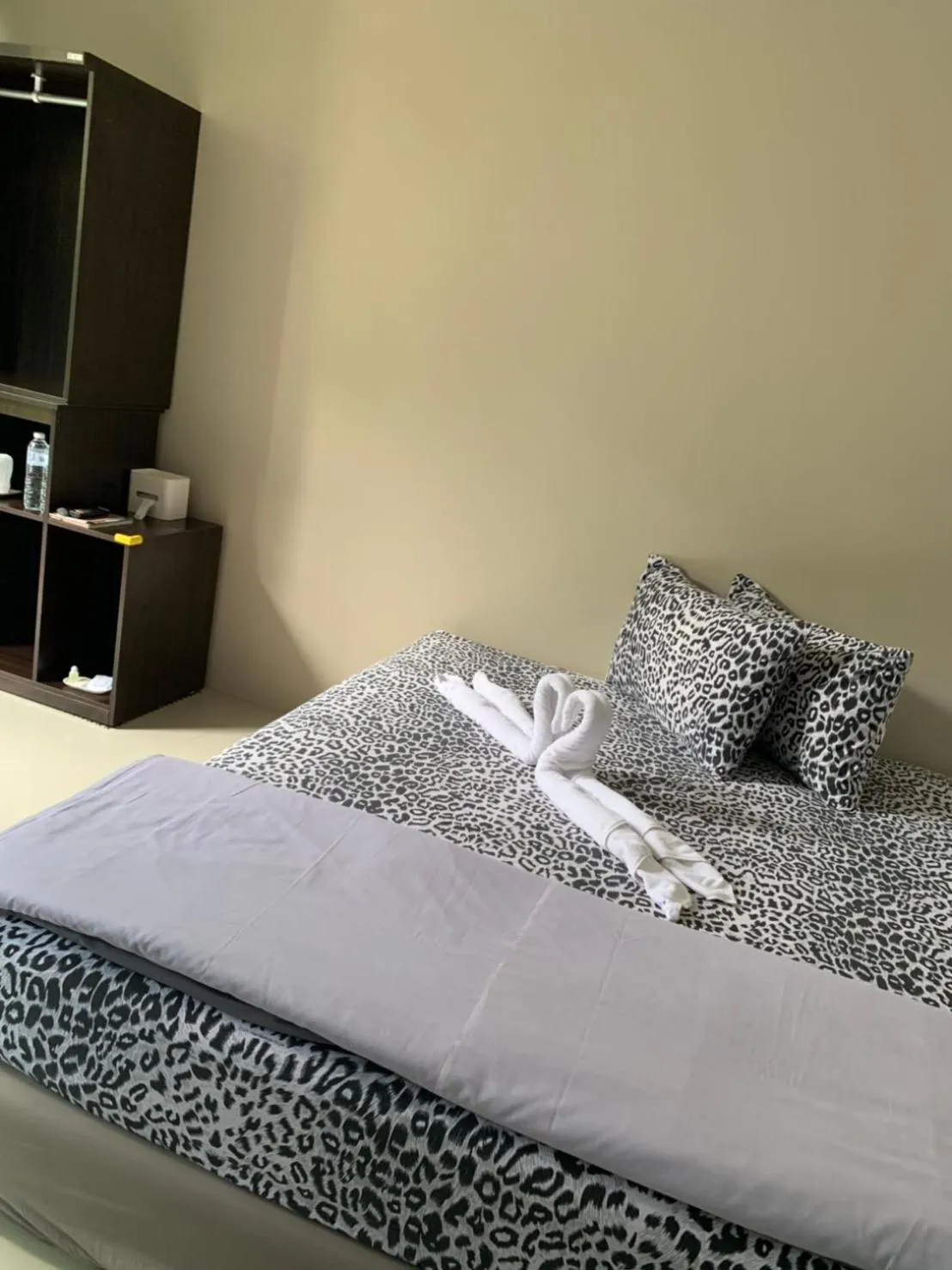 Bed in Meephawa Resort