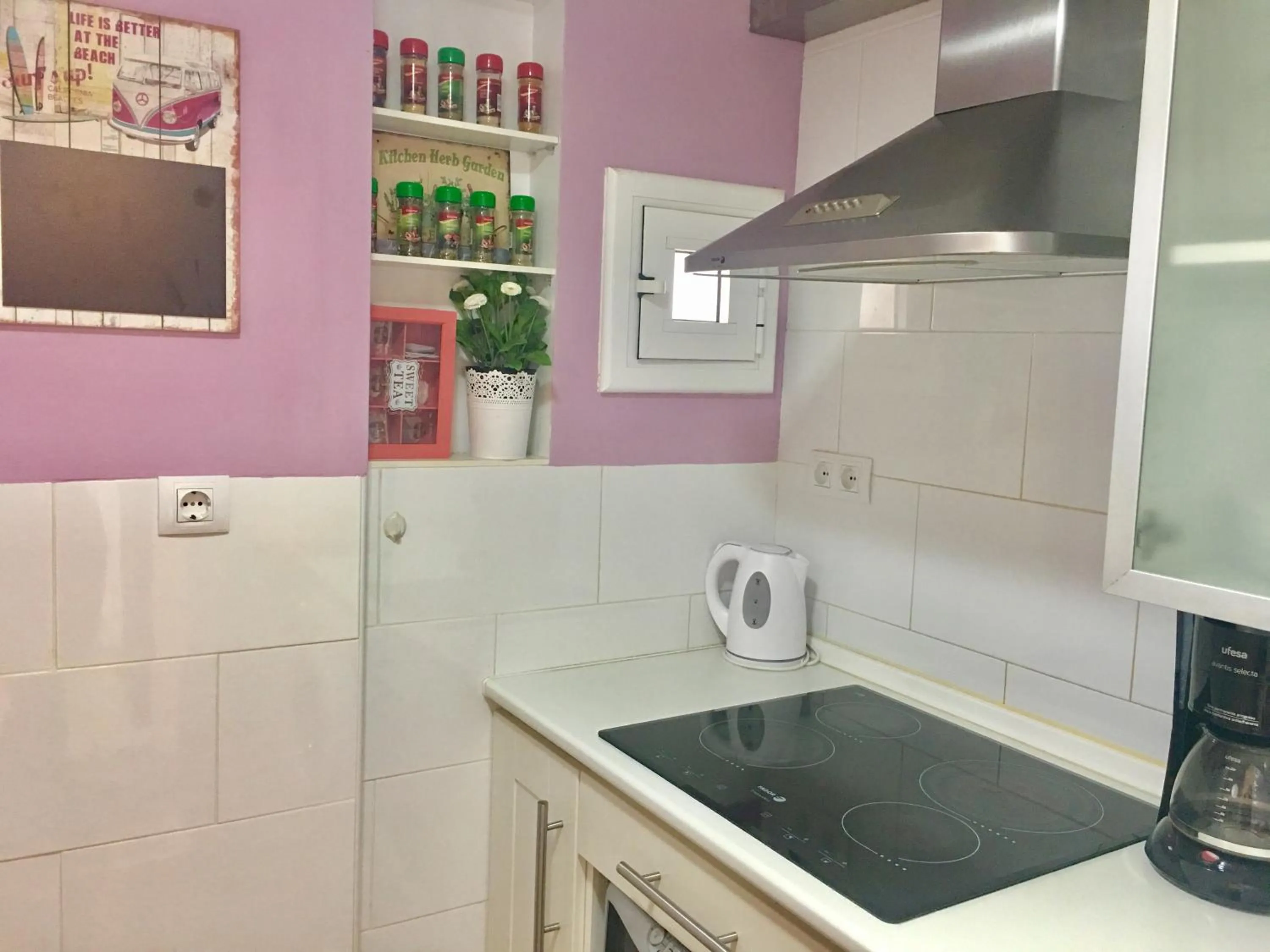 Kitchen or kitchenette in Panoramic Apartments Sitges