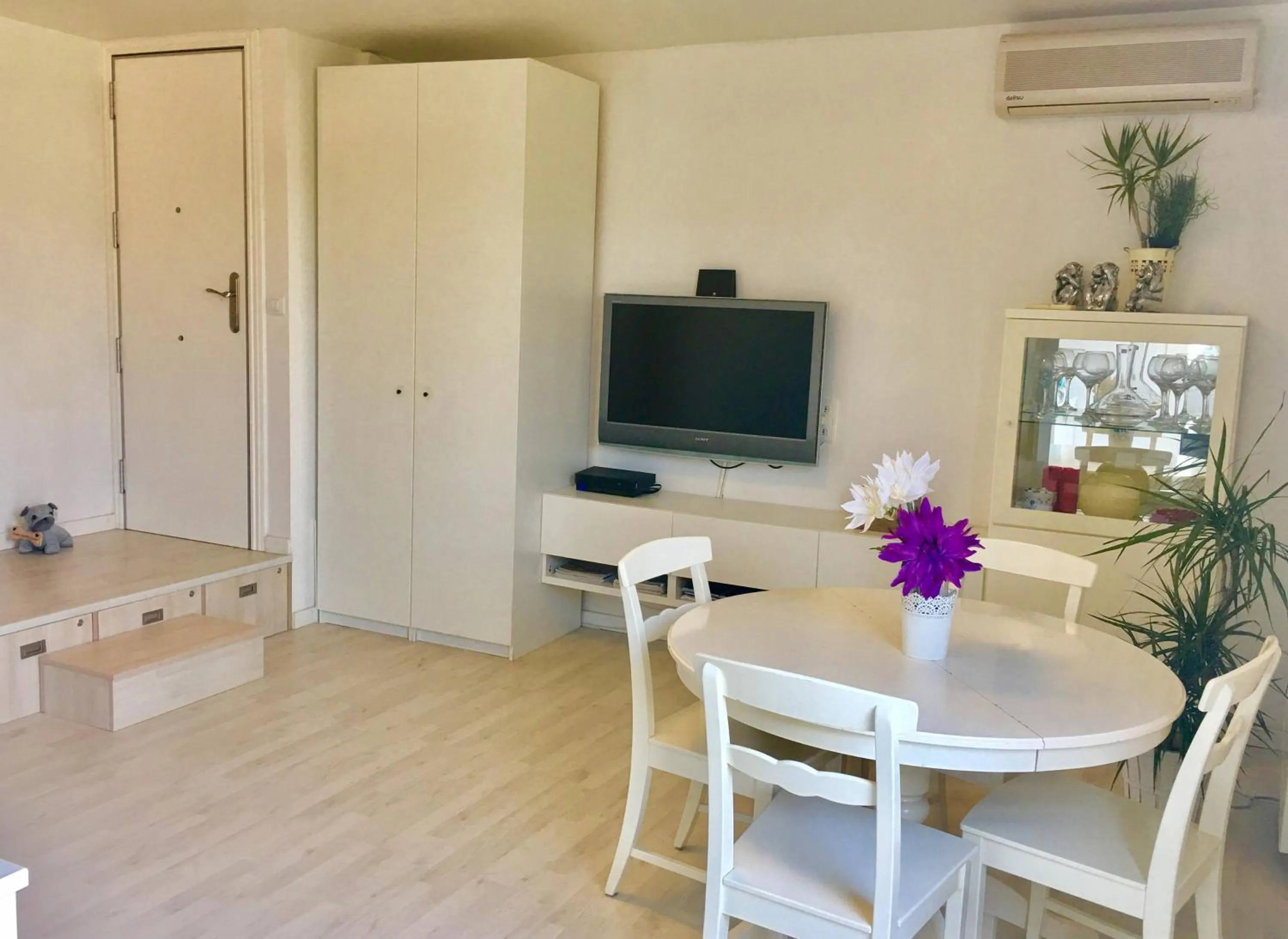 Living room in Panoramic Apartments Sitges