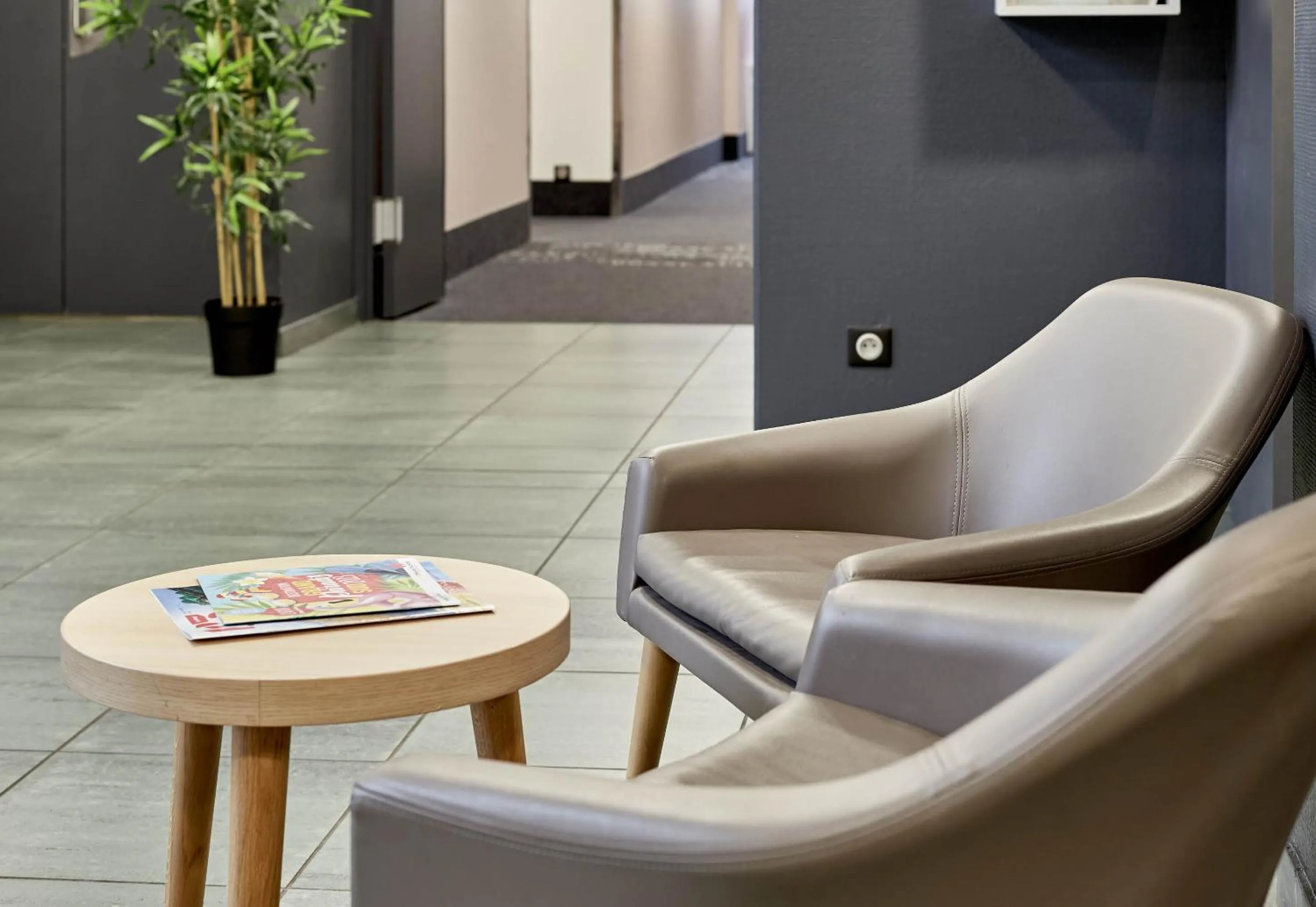 Seating area in B&B HOTEL Evry Lisses 2