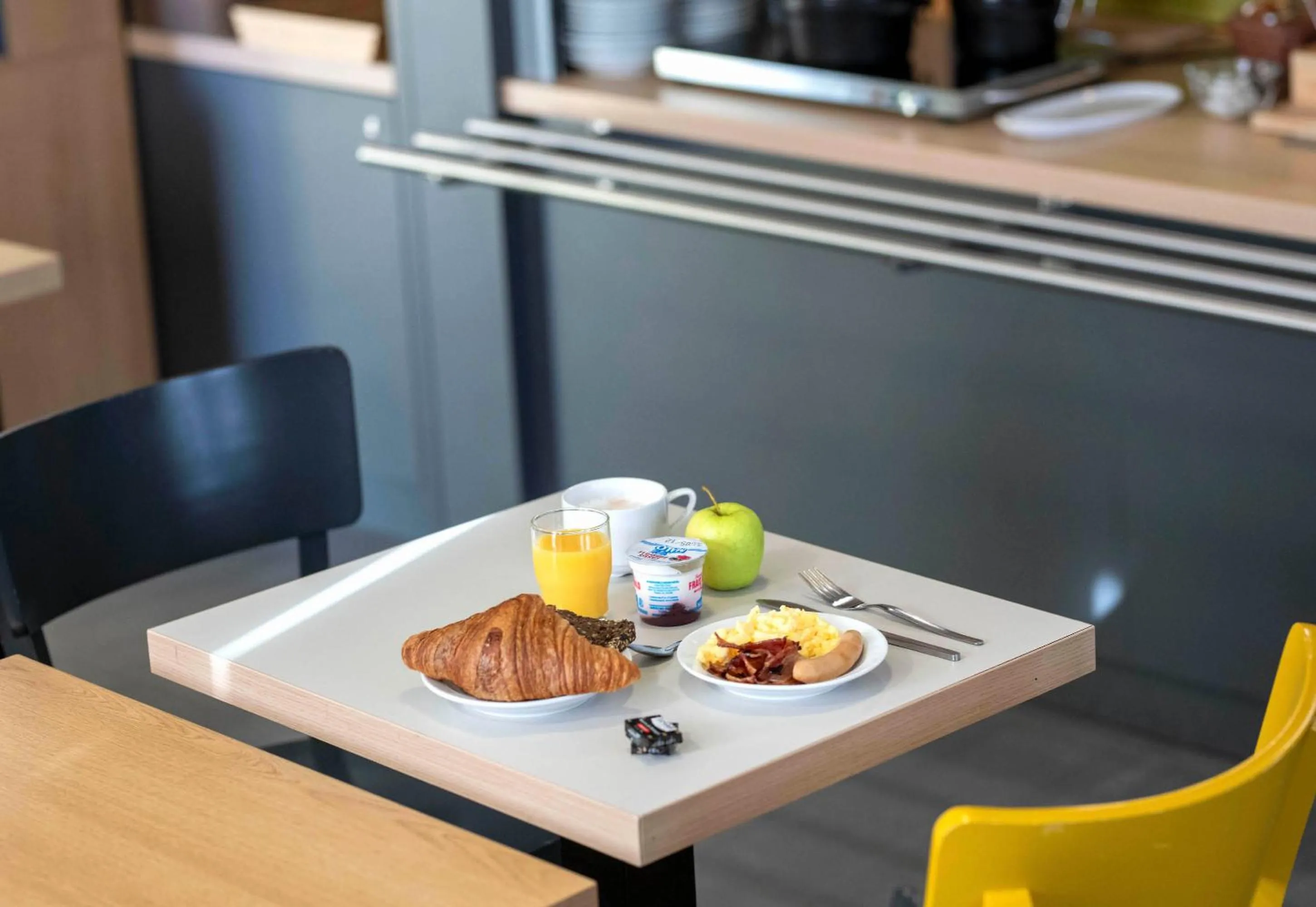 Breakfast in B&B HOTEL Avignon 2