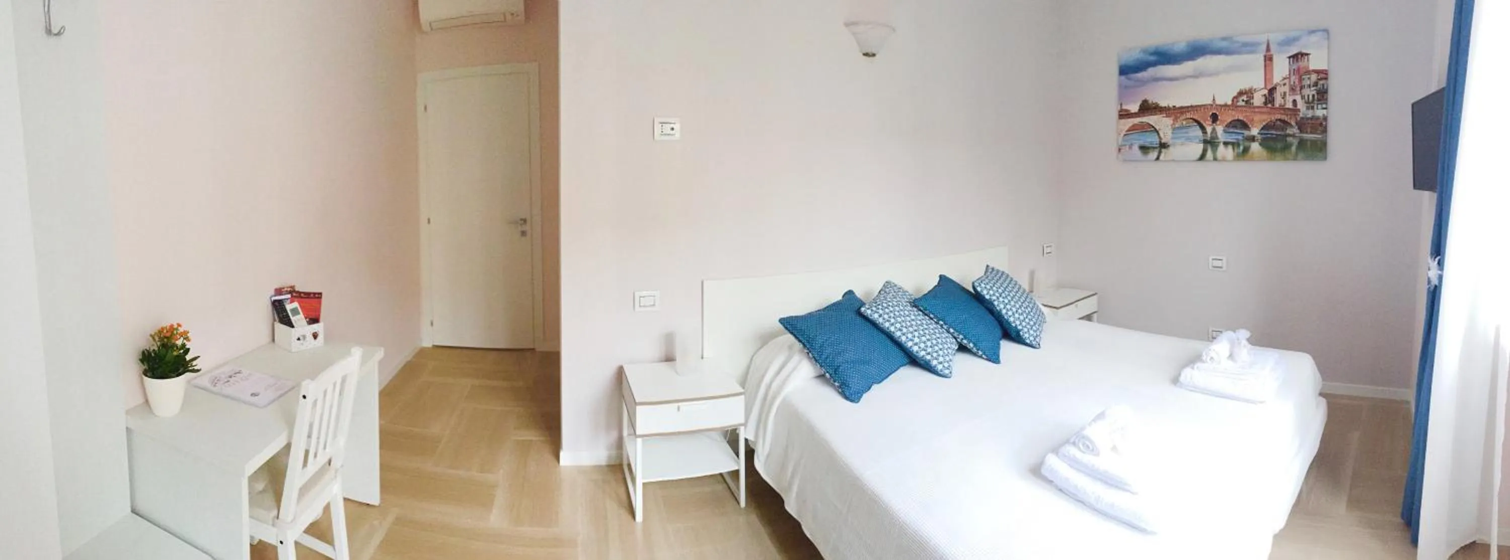 Bedroom, Bed in B&B Valverde