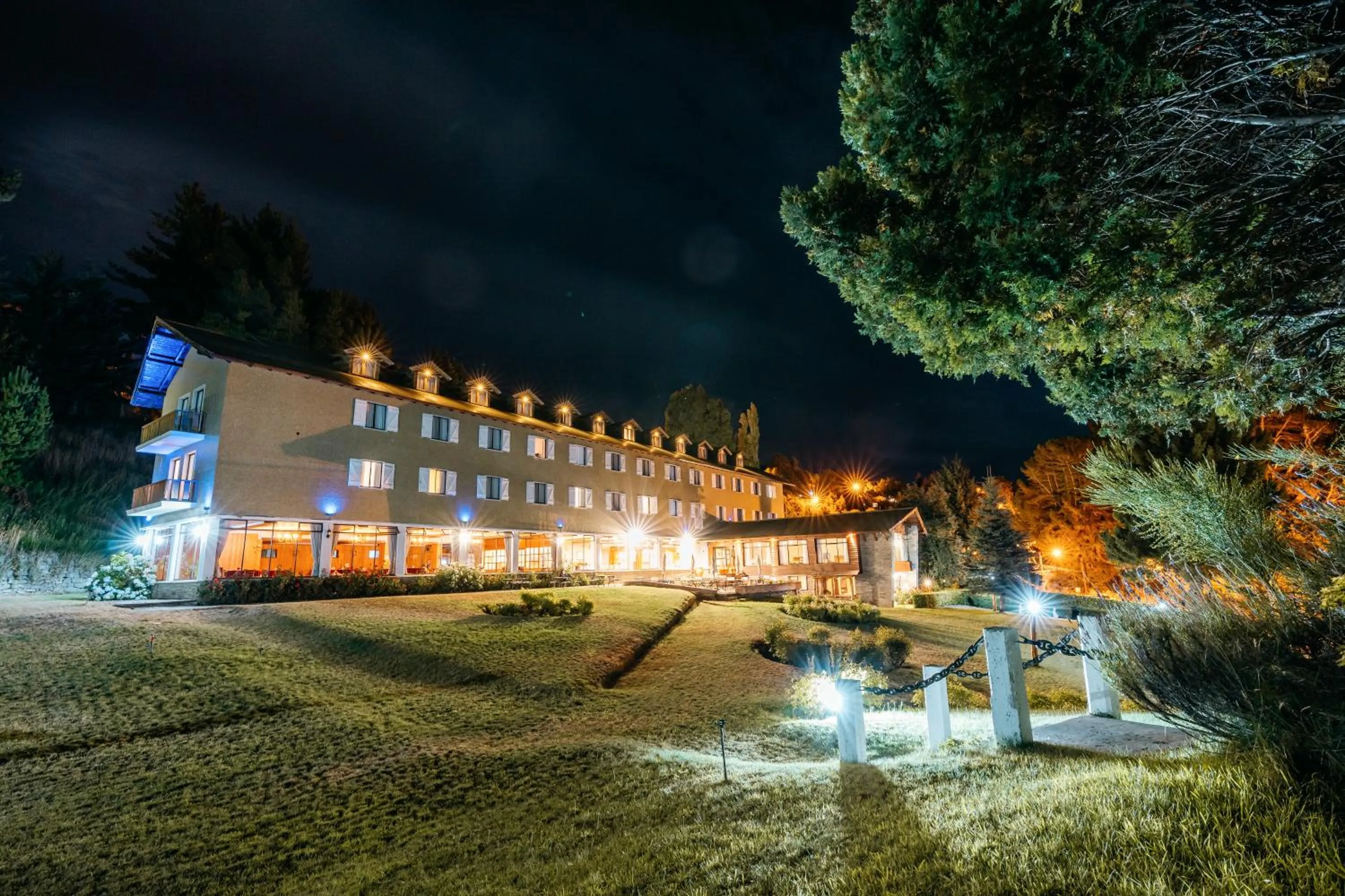 Night in Gran Hotel Panamericano