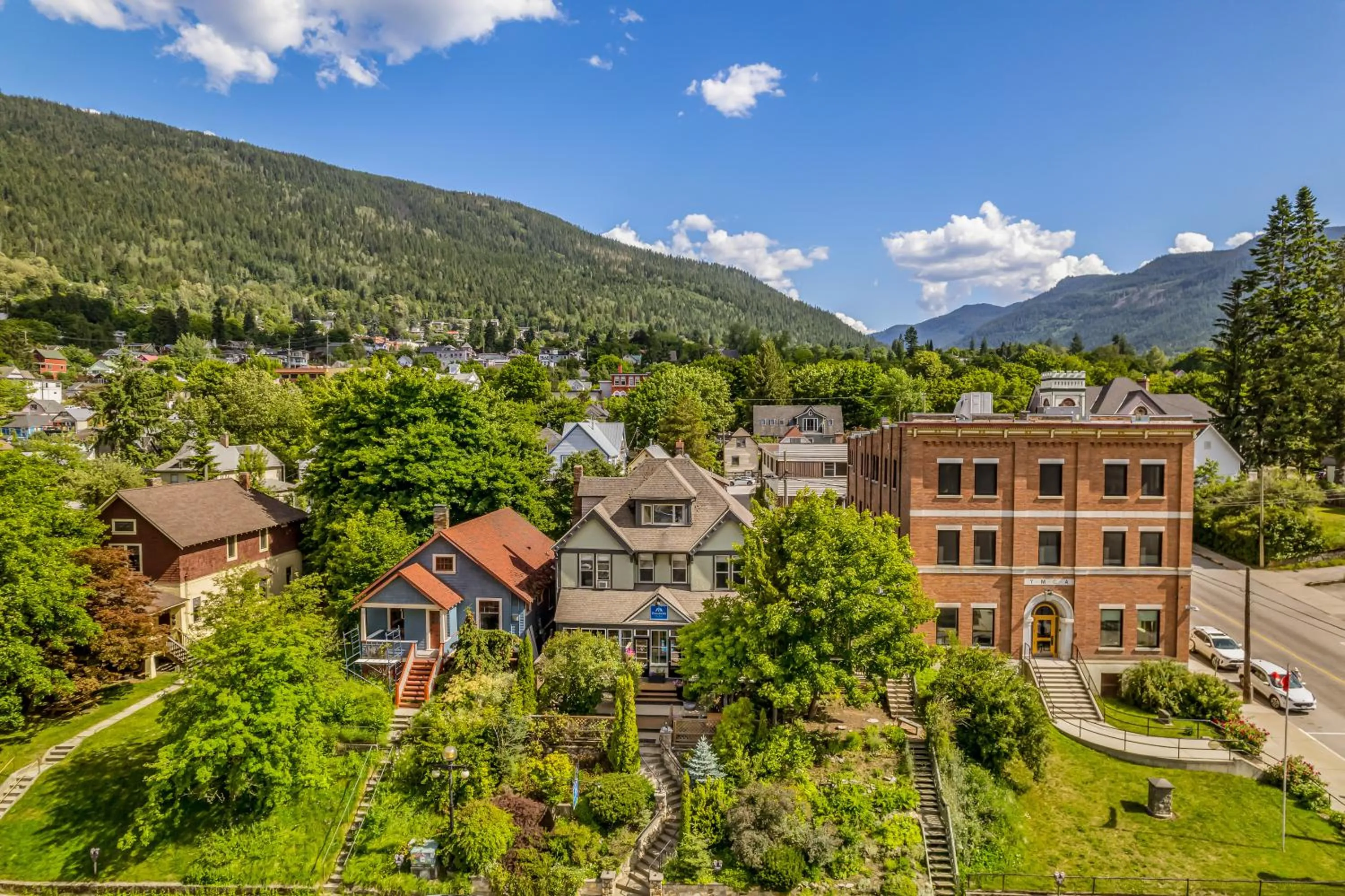 Property building in Cloudside Hotel