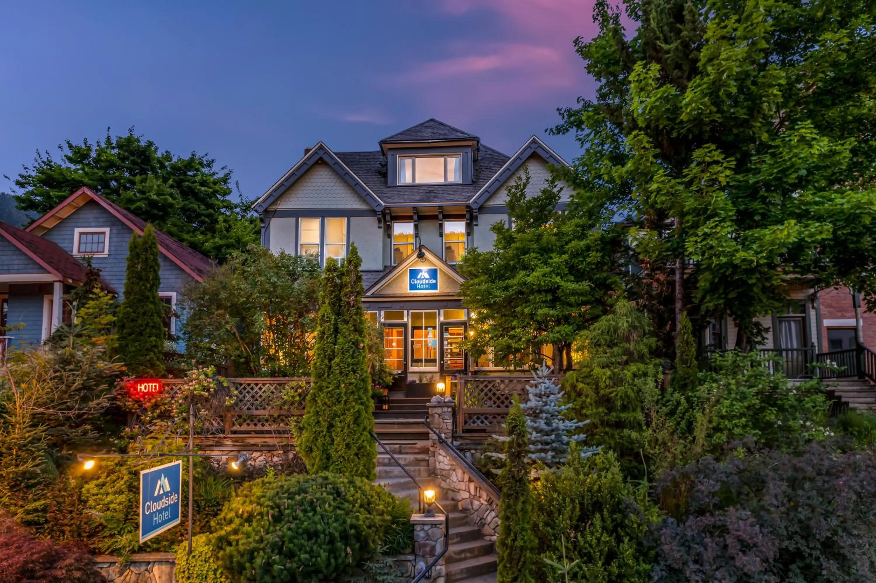 Property building in Cloudside Hotel