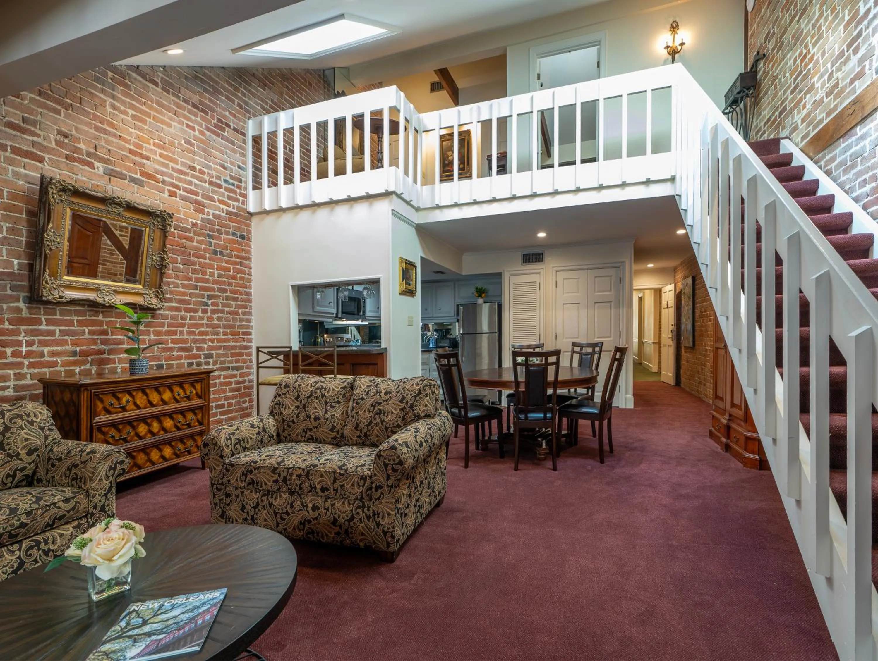 Quarter House Suites