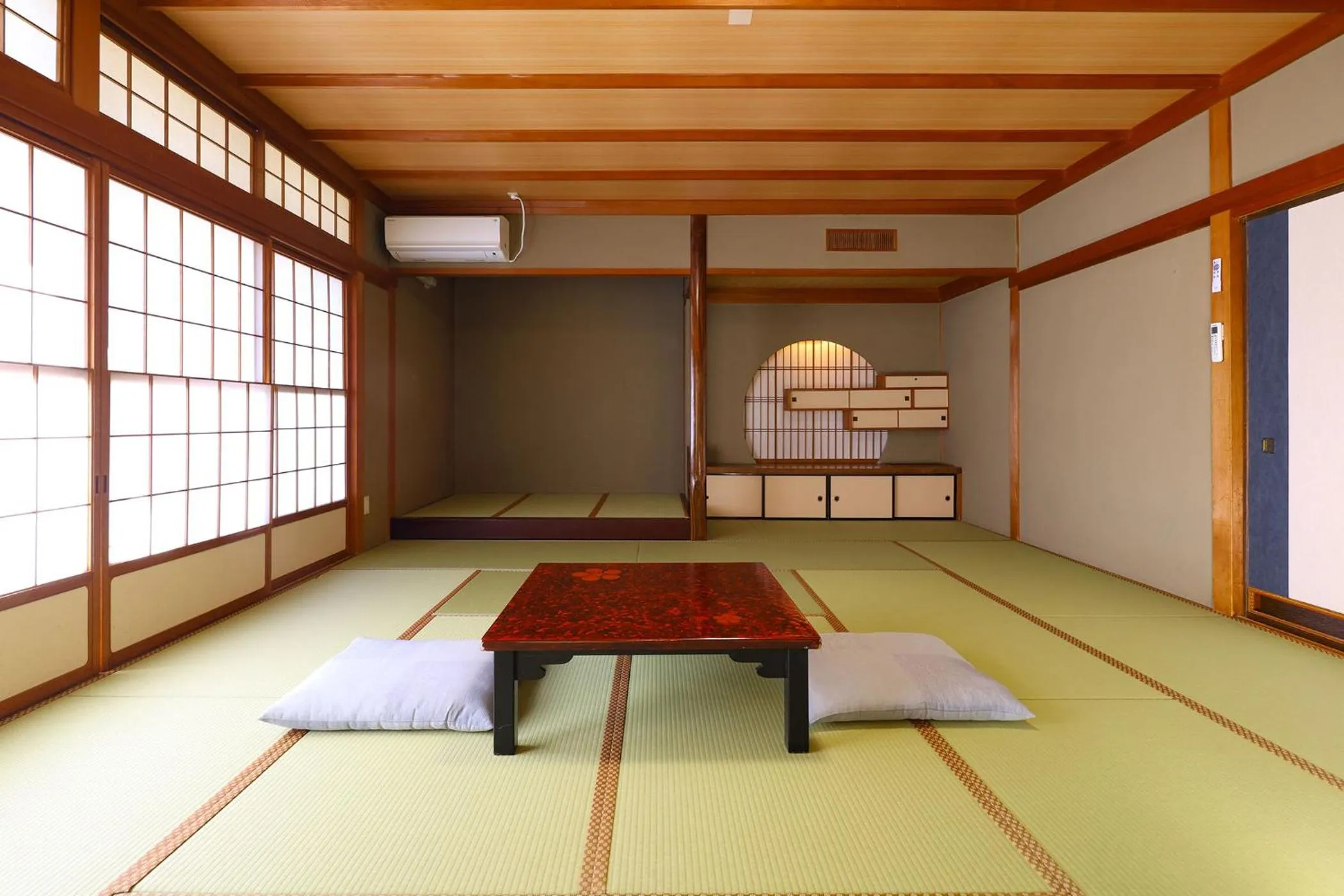 Photo of the whole room in Ooedo Onsen Monogatari Premium Yamashitaya