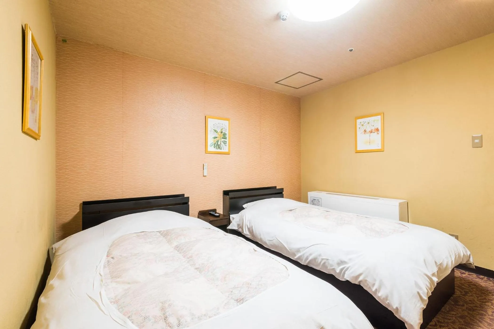 Photo of the whole room, Bed in Ooedo Onsen Monogatari Masuya