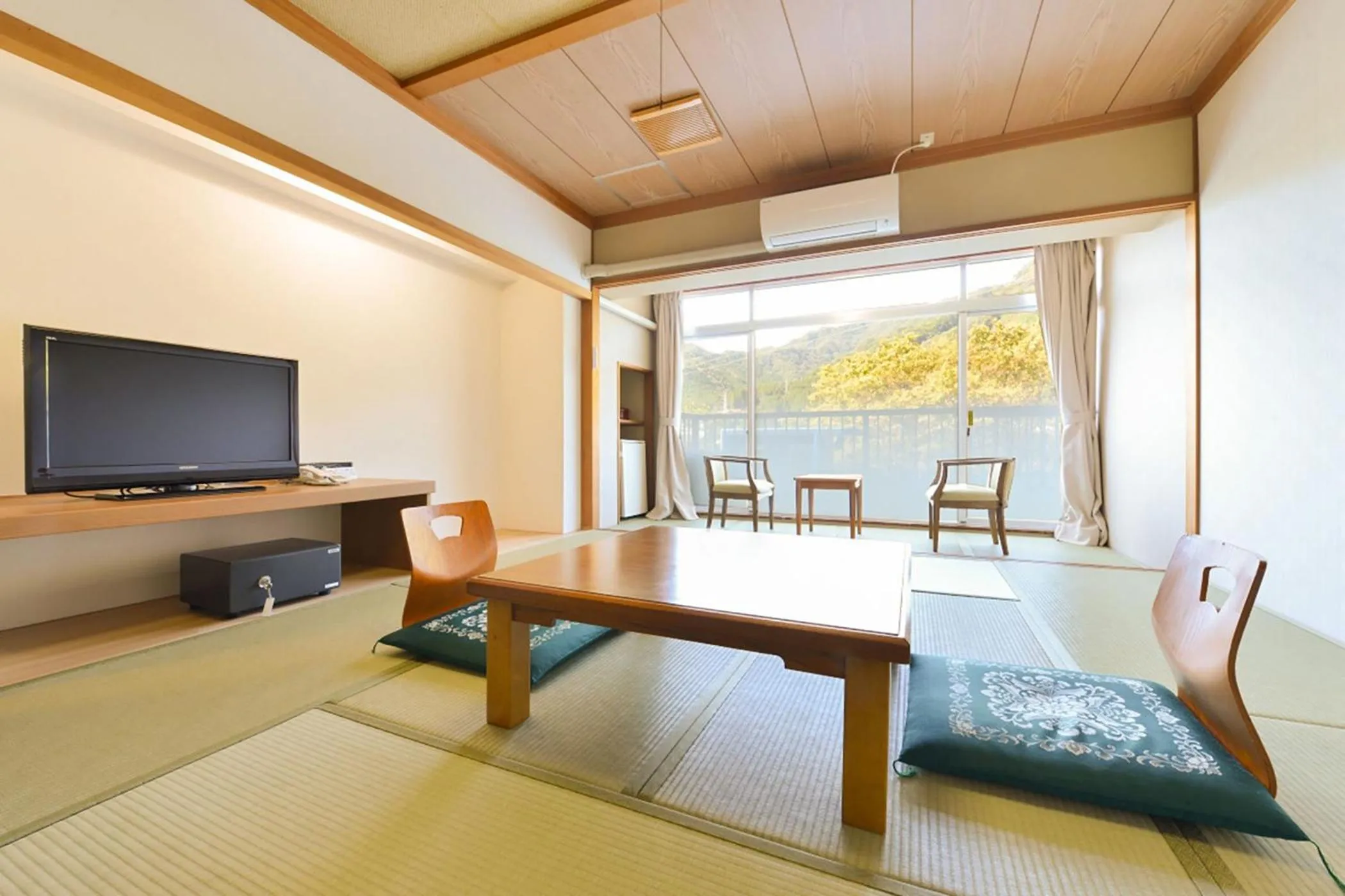 Ooedo Onsen Monogatari Hotel Kinugawa Gyoen