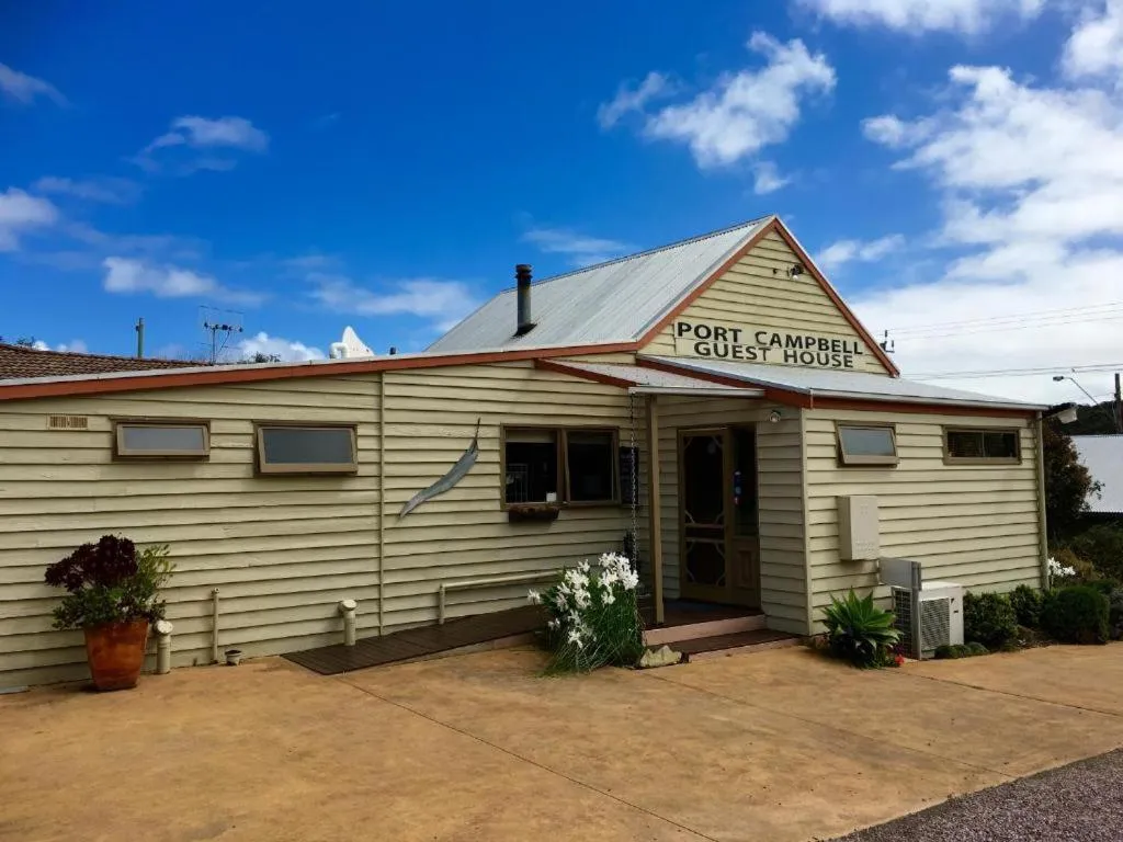 Property building in Port Campbell Guesthouse & Flash Packers