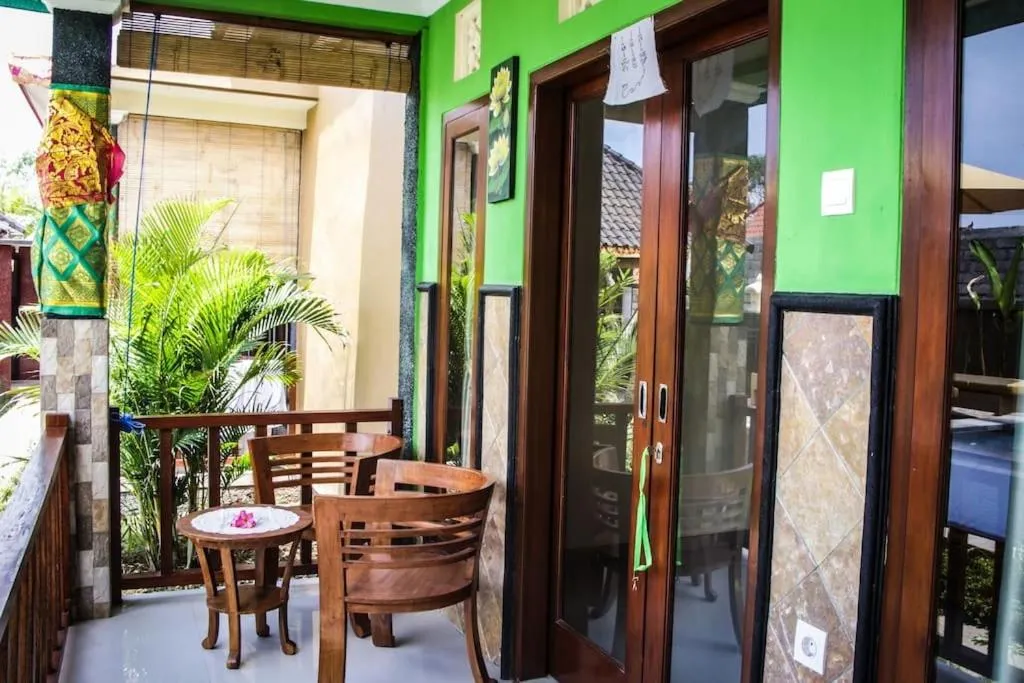 Reynold Artha Guest House