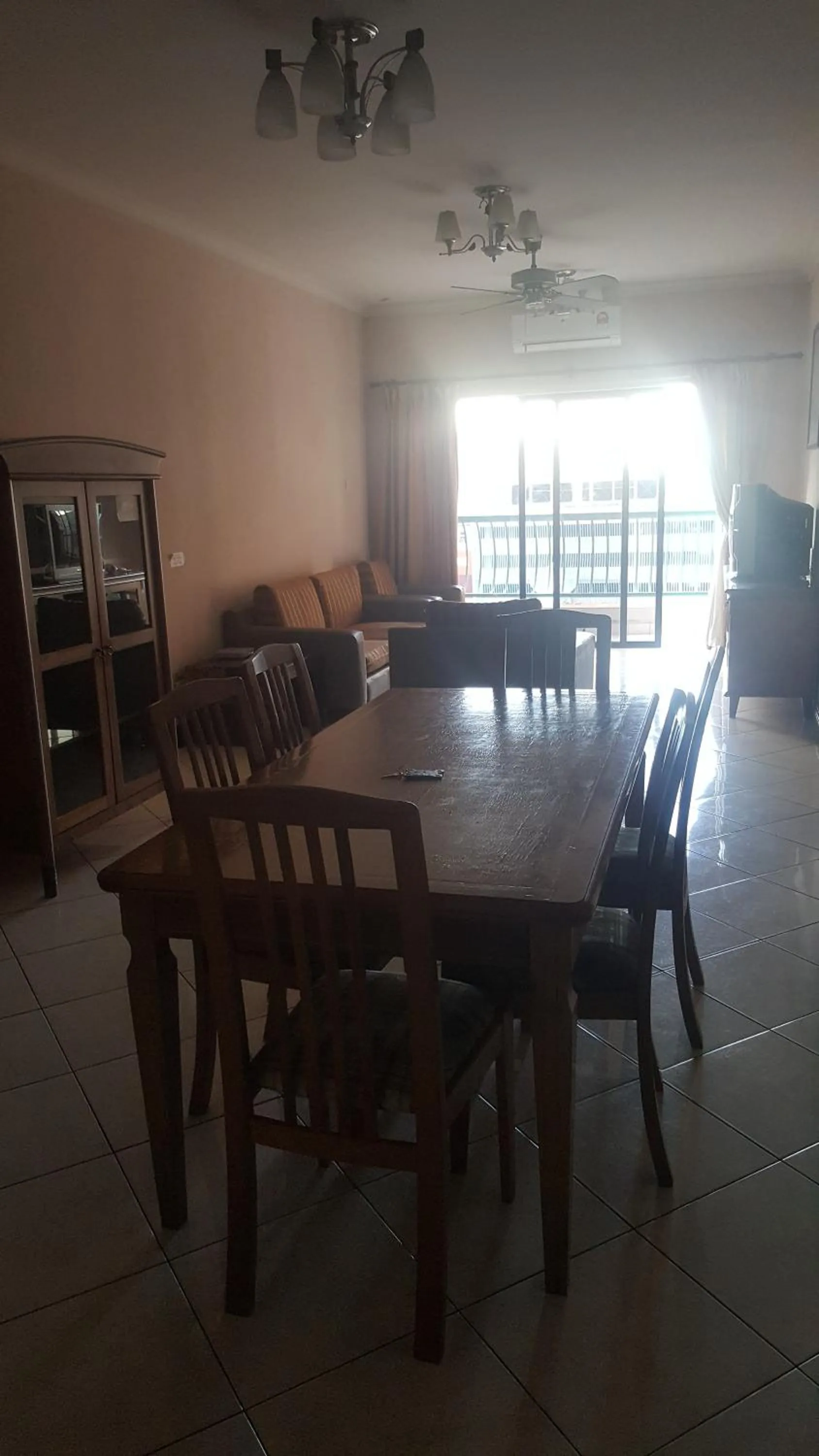 Dining area in Homestay Marina Court Resort