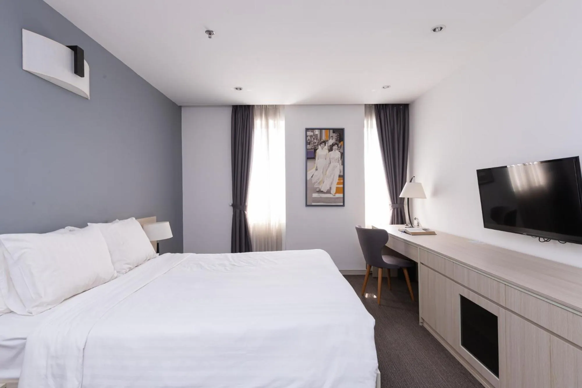 Bed in Đô Thành Residence by DDH