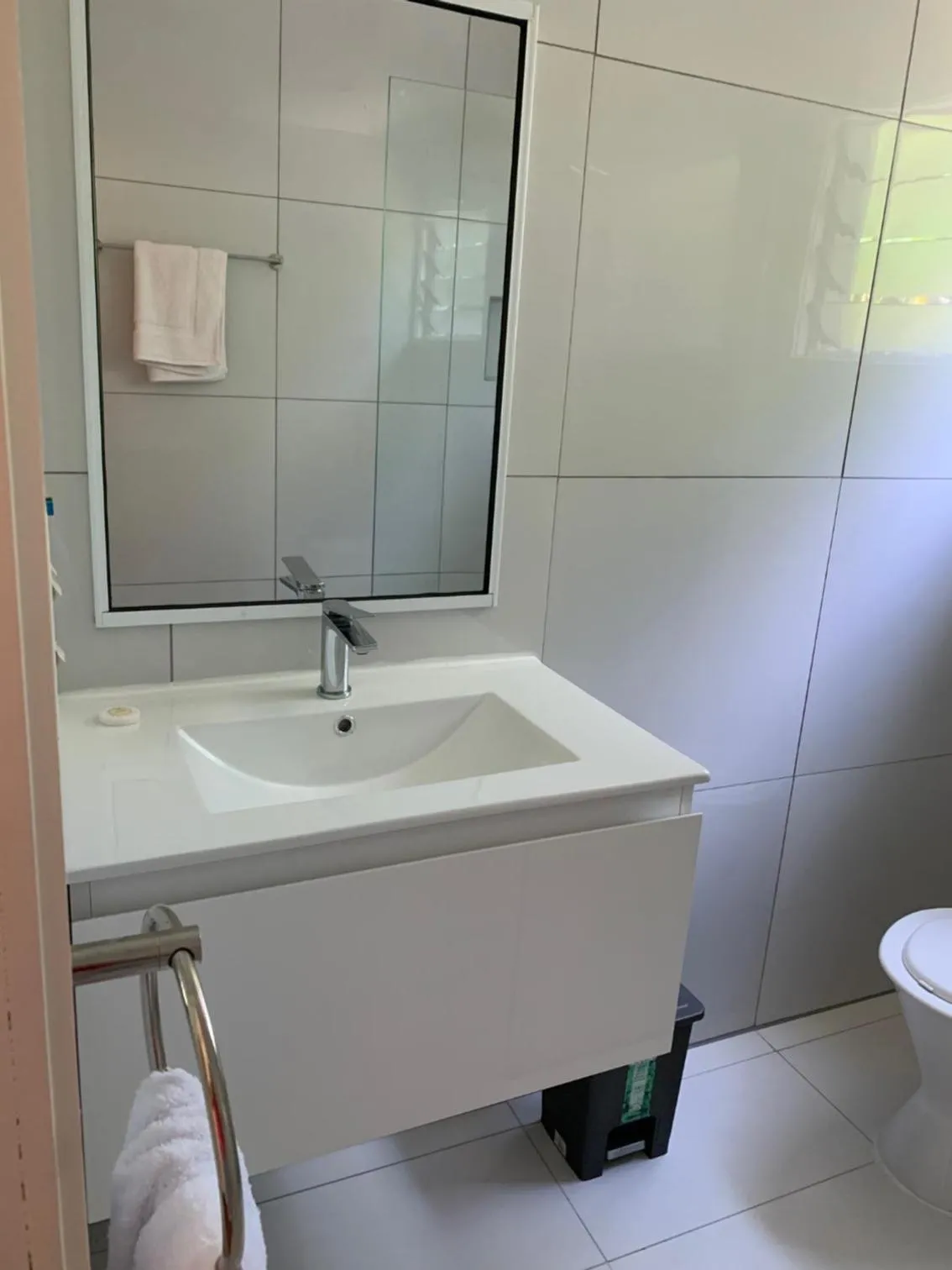 Shower in Kura's Kabanas