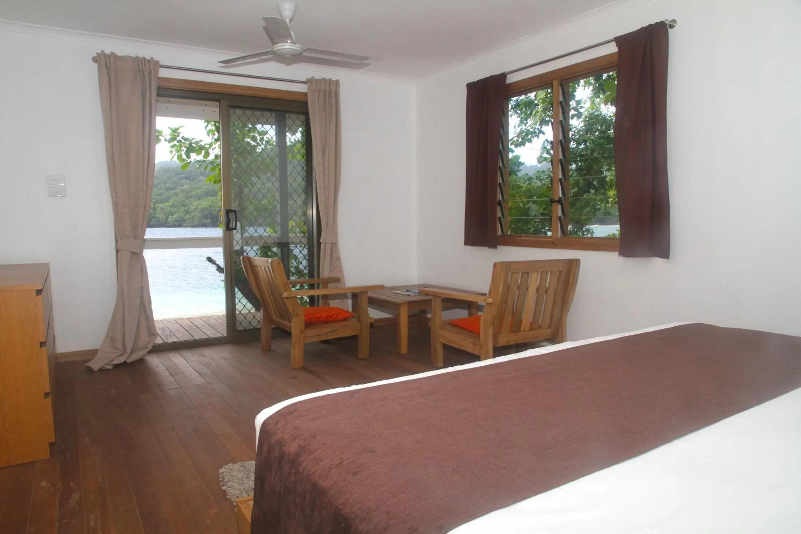 Photo of the whole room, Bed in Evis Resort at Nggatirana Island