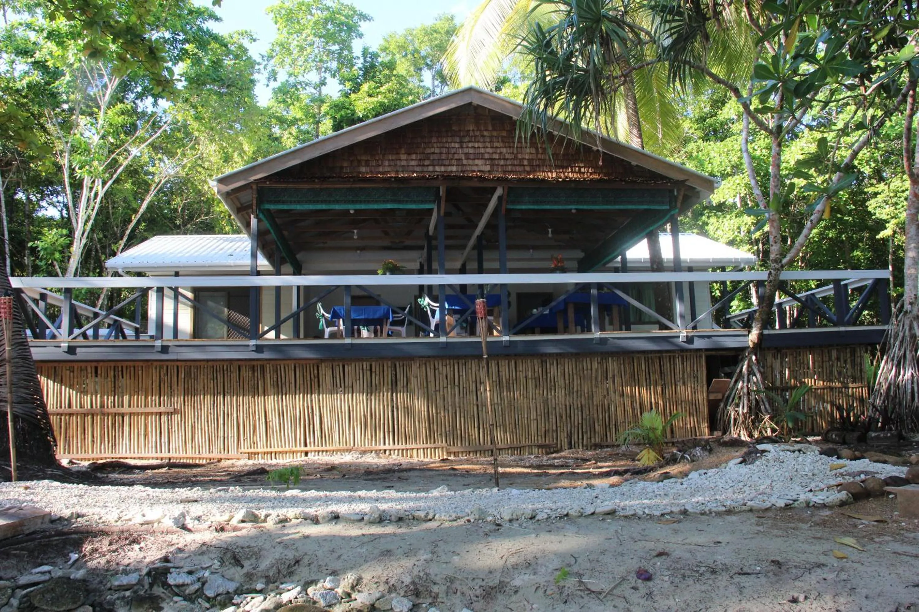 Facade/entrance in Evis Resort at Nggatirana Island