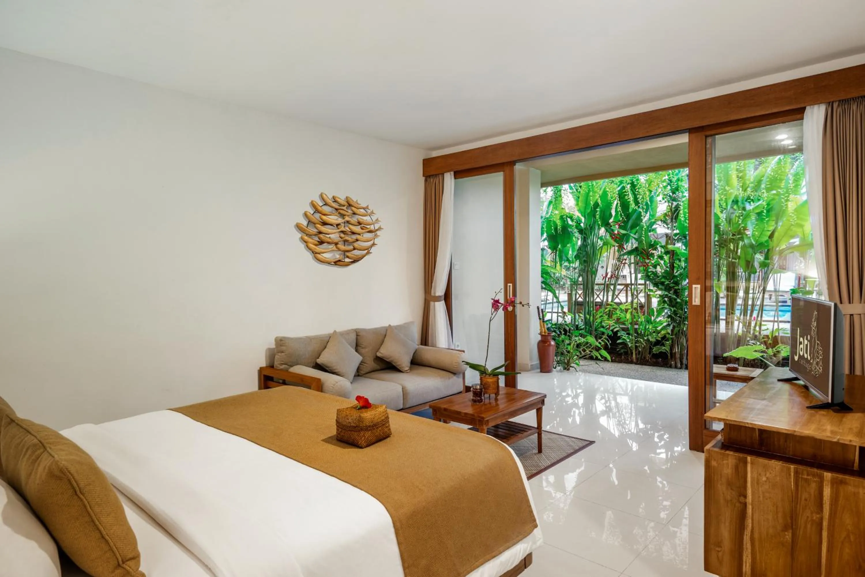 Bedroom, Bed in Jati Cottage