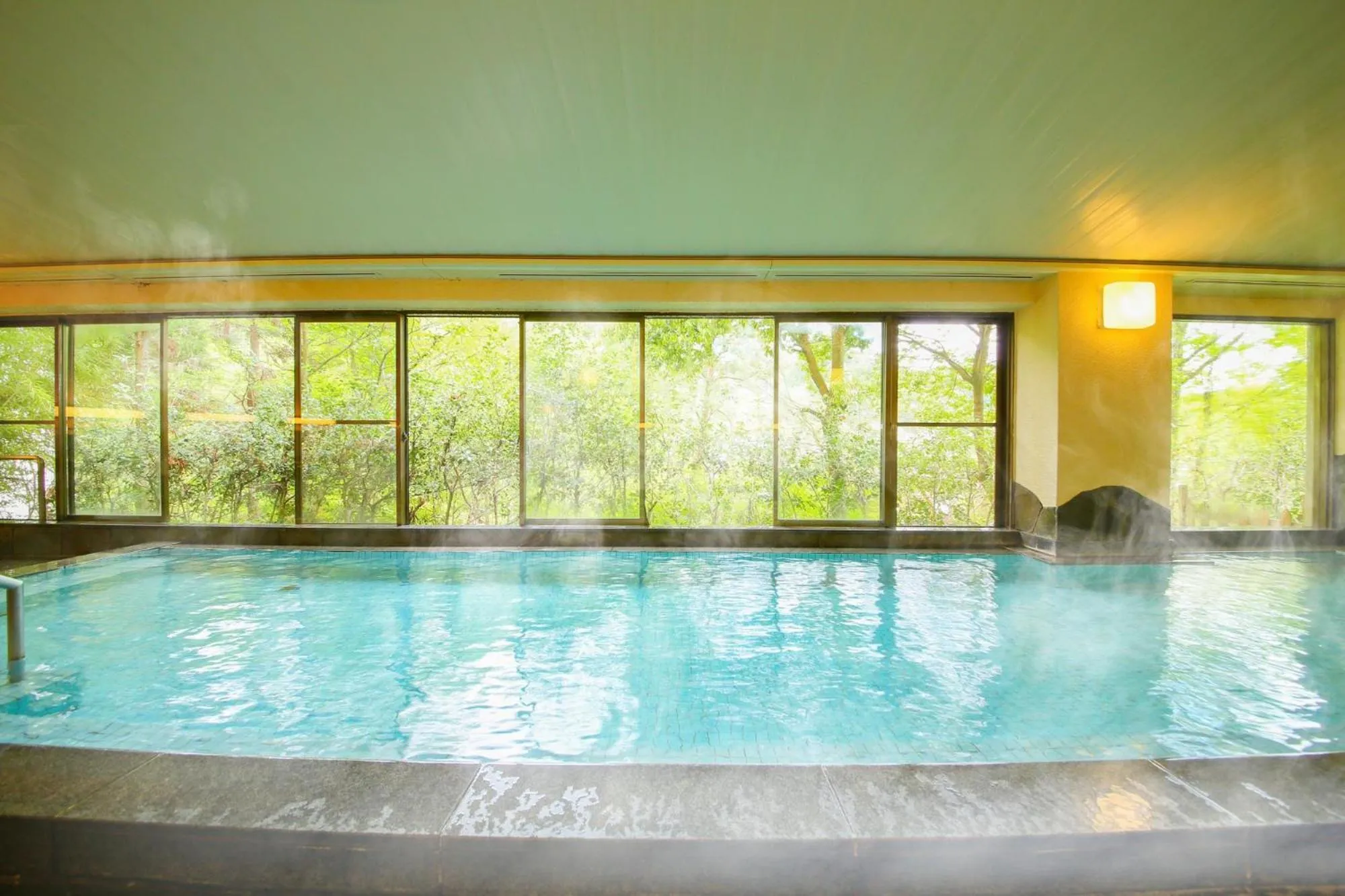 Hot Spring Bath in Ooedo Onsen Monogatari Shinshu Kakeyu