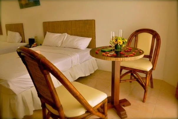 Photo of the whole room, Bed in Boracay White Coral Hotel
